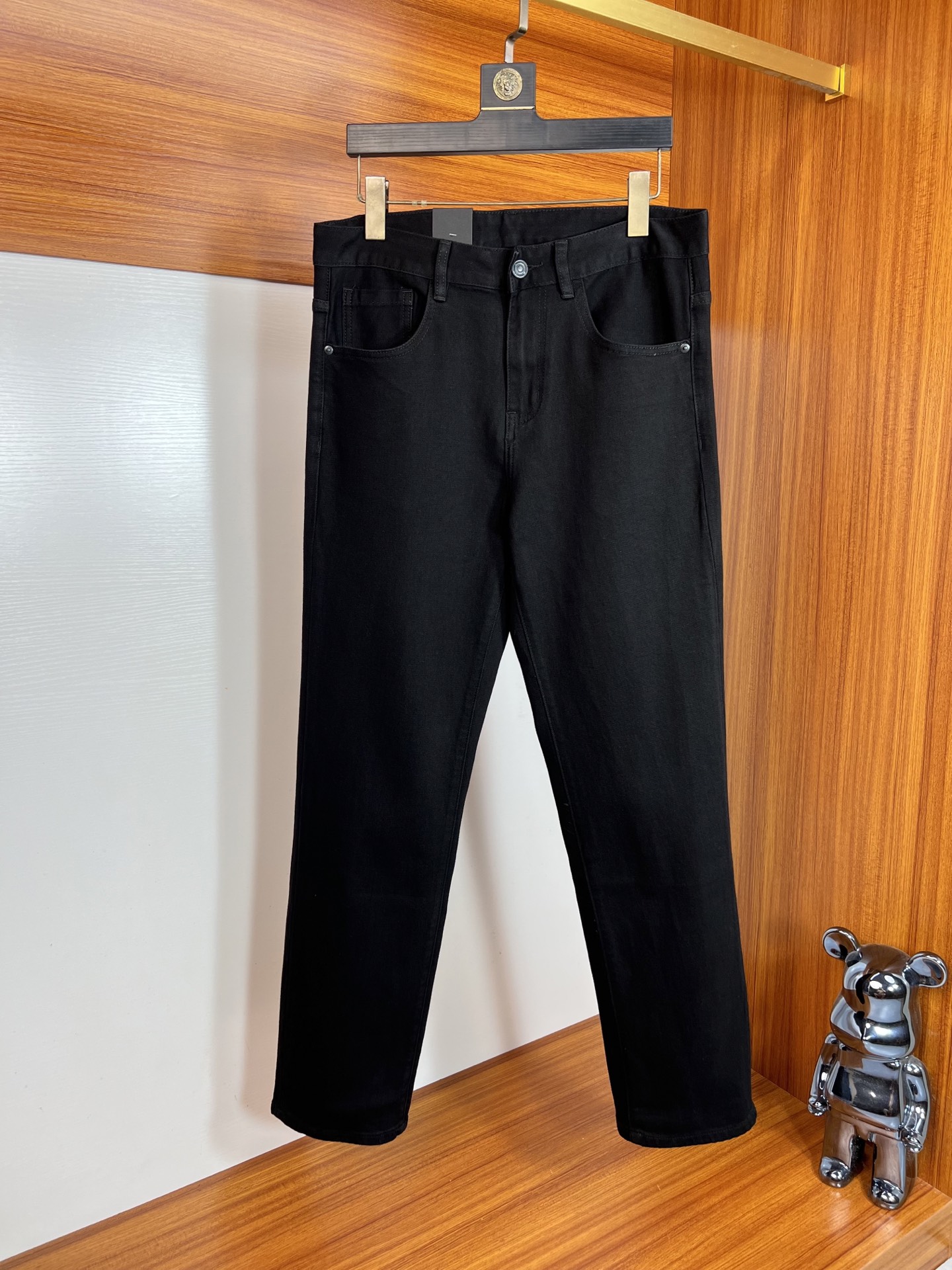 NO:539878,Givenchy 2025 autumn and winter new product, complete three standards, jeans, good products, don't need to introduce too much, look at the details, the counter number is 28-38 / 140 upper body 32,, given, given, given, given, jeans, alexander wang19860909give/纪梵希 2025秋冬新品 三标齐全 牛仔裤 好货不用过多介绍 看细节 专柜码数28-38 /140上身32码,,givenchy,givenchy,jeans,alexander wang,Men's clothing