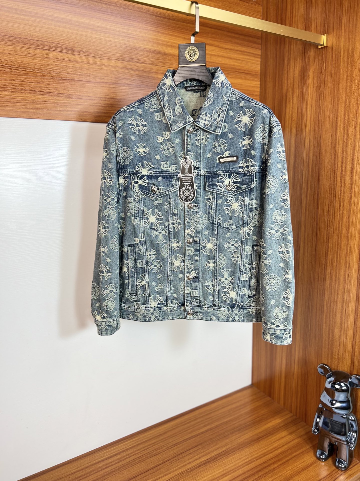 NO:570187,ch/Chrome Hearts 2025 Autumn and Winter new products, complete with three labels, jackets and coats, good products need no introduction, look at the details, counter size M-XXXL /140 recommended L,,chrome hearts,jackets & coats,jackets & coats,alexander wang19860909ch/克罗心 2025年秋冬新品上新 三标齐全 夹克外套 好货不用过多介绍 看细节 专柜码数M-XXXL /140建议L,,chrome hearts,jackets & coats,jackets & coats,alexander wang,Men's clothing
