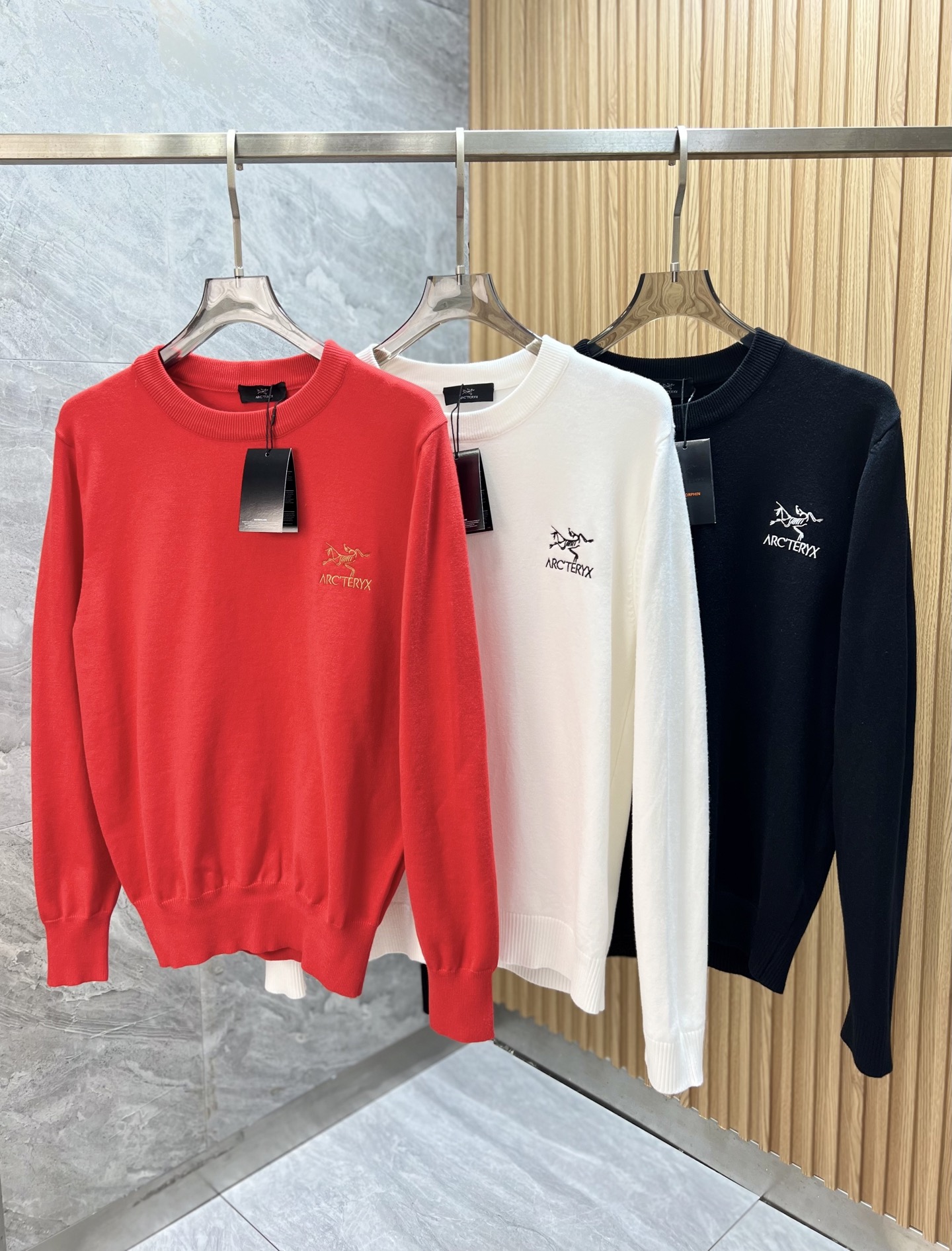 NO:540039,Arc/Architecture Bird 2025 new autumn and winter products are available, complete three standards, round neck sweater, good products do not need to be introduced too much, look at the details, counter number M-XXXL 175/140 Suggestions L, arc'teryx, sweaters, alexander wang19860909Arc/始祖鸟 2025年秋冬新品上新 三标齐全 圆领毛衣 好货不用过多介绍 看细节 专柜码数M-XXXL 175/140建议L,arc'teryx,sweaters,alexander wang,Men's clothing