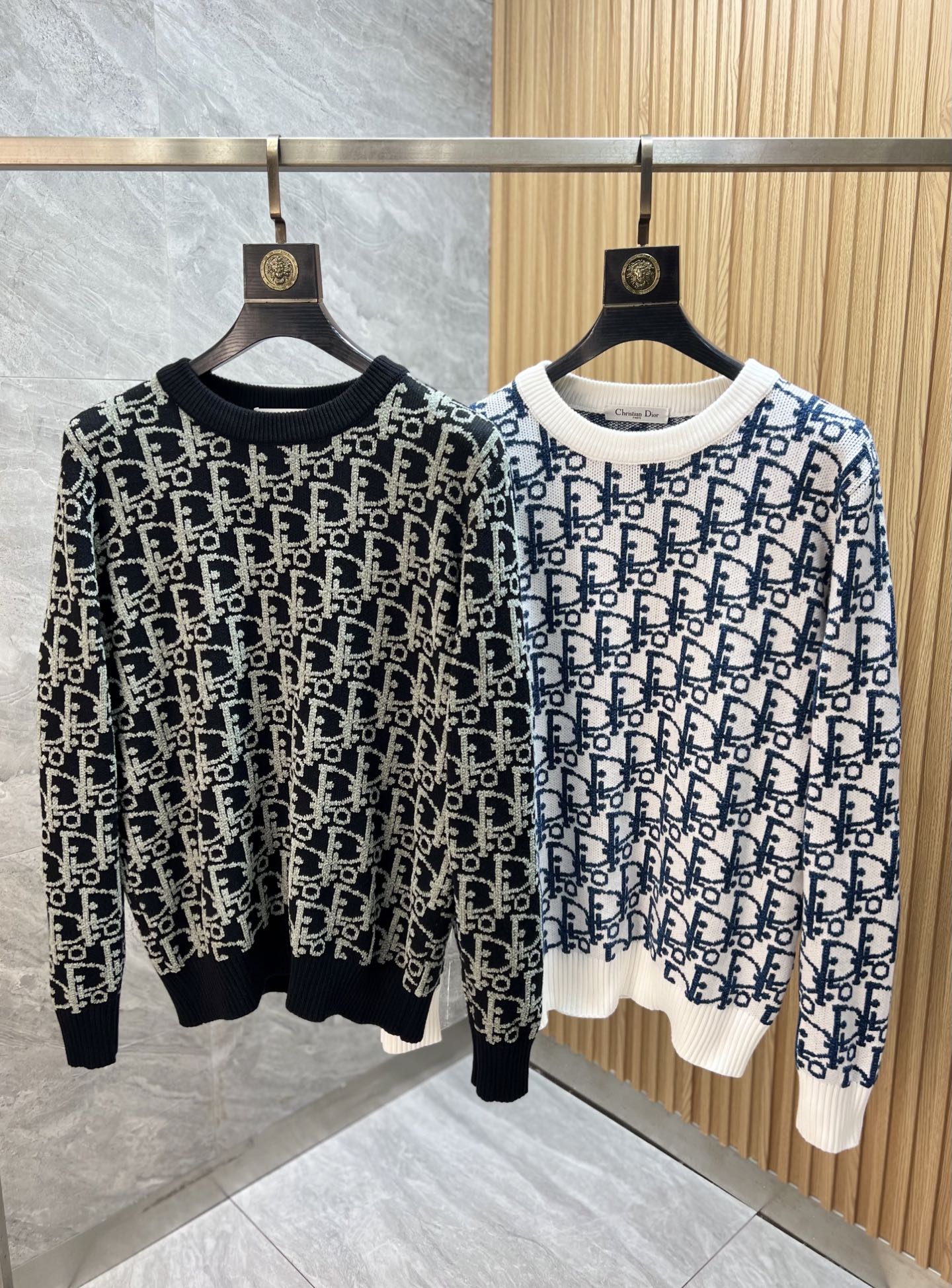 NO:540068,Dior/Dior 2025 autumn and winter new products are available, complete three standards, round neck sweater, good products do not need to be introduced too much, look at the details, counter number M-XXXL 175/140 Suggestions L,,dior,dior,sweaters,alexander wang19860909Dior/迪奥 2025年秋冬新品上新 三标齐全 圆领毛衣 好货不用过多介绍 看细节 专柜码数M-XXXL 175/140建议L,,dior,dior,sweaters,alexander wang,Men's clothing