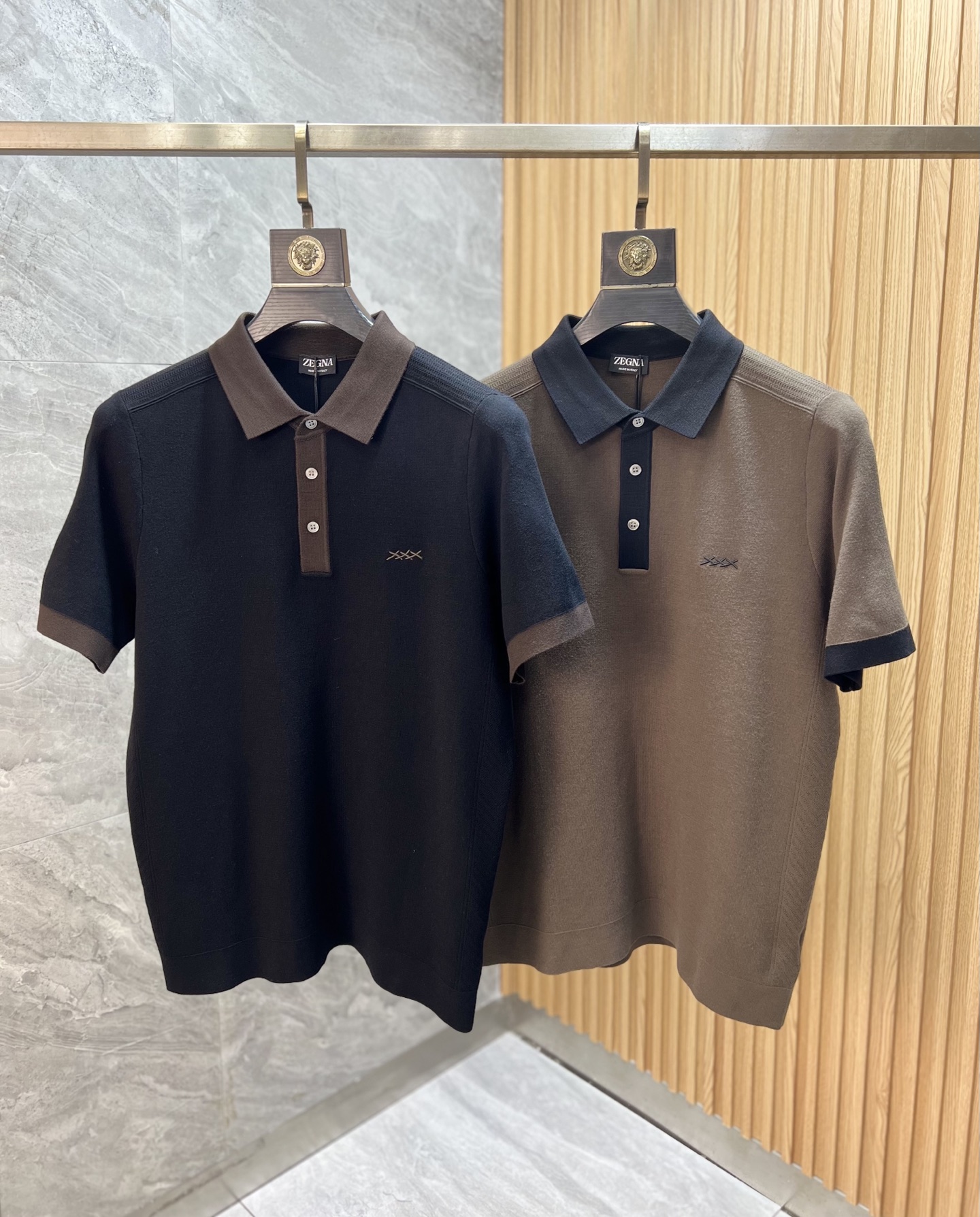NO:539924,zZEGNA/Jenia 2025 autumn and winter new products are available, complete three standards, round neck knitted short-sleeved base shirt, no need to introduce too much good products, look at the details, counter number M-XXXL /140 suggestions L, zegna, T-shirt, alexander wang19860909zZEGNA/杰尼亚 2025年秋冬新品上新 三标齐全 圆领针织短袖打底衫 好货不用过多介绍 看细节 专柜码数M-XXXL /140建议L,,zegna,T-shirt,alexander wang,Men's clothing