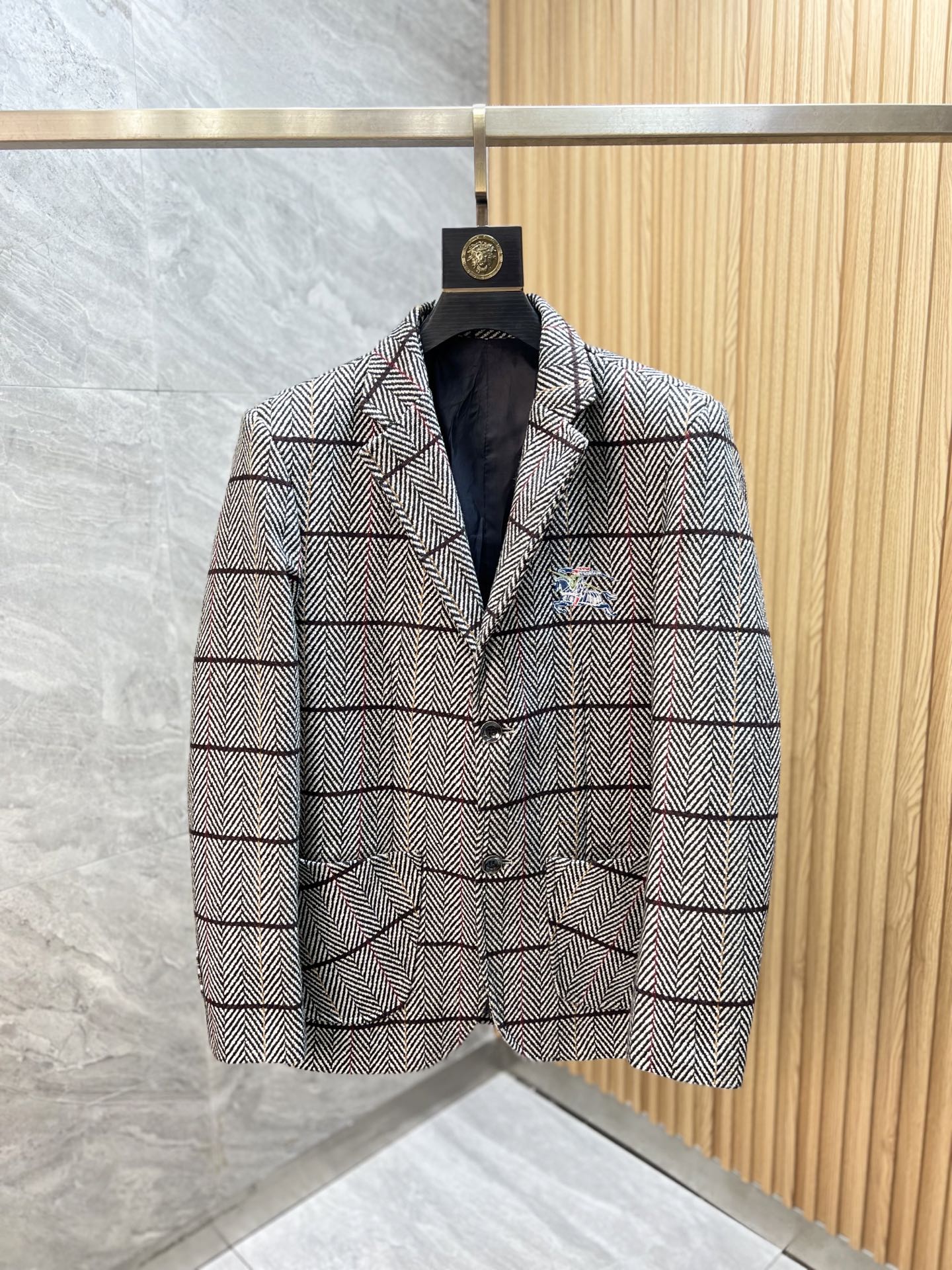 NO:571491,Burberry/Burberry 2025 autumn and winter new products, complete with three labels, suits, jackets, good products, no need to introduce too much, look at the details, counter size M-XXXL 175/140, recommended L,, burberry, burberry, jackets & coats, business suit, alexander wang19860909Burberry/巴宝莉 2025年秋冬新品上新 三标齐全 西装西服外套 好货不用过多介绍 看细节 专柜码数M-XXXL 175/140建议L,,burberry,burberry,jackets & coats,business suit,alexander wang,Men's clothing