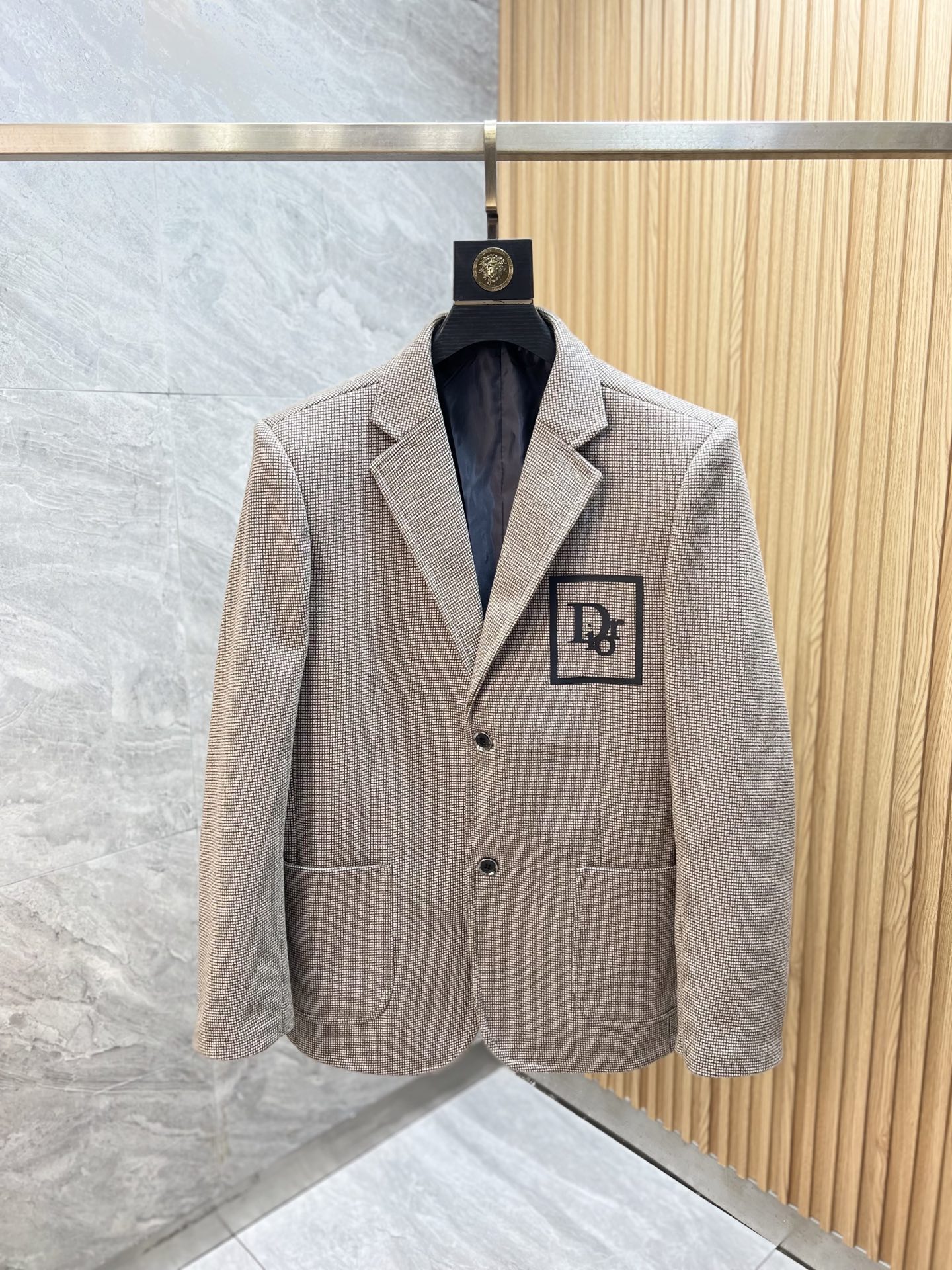 NO:571500,Dior/Dior 2025 autumn and winter new products, complete with three labels, suits, jackets, good products, no need to introduce too much, look at the details, counter size M-XXXL 175/140, recommended L,, dior, dior, jackets & coats, business suit, alexander wang19860909Dior/迪奥 2025年秋冬新品上新 三标齐全 西装西服外套 好货不用过多介绍 看细节 专柜码数M-XXXL 175/140建议L,,dior,dior,jackets & coats,business suit,alexander wang,Men's clothing
