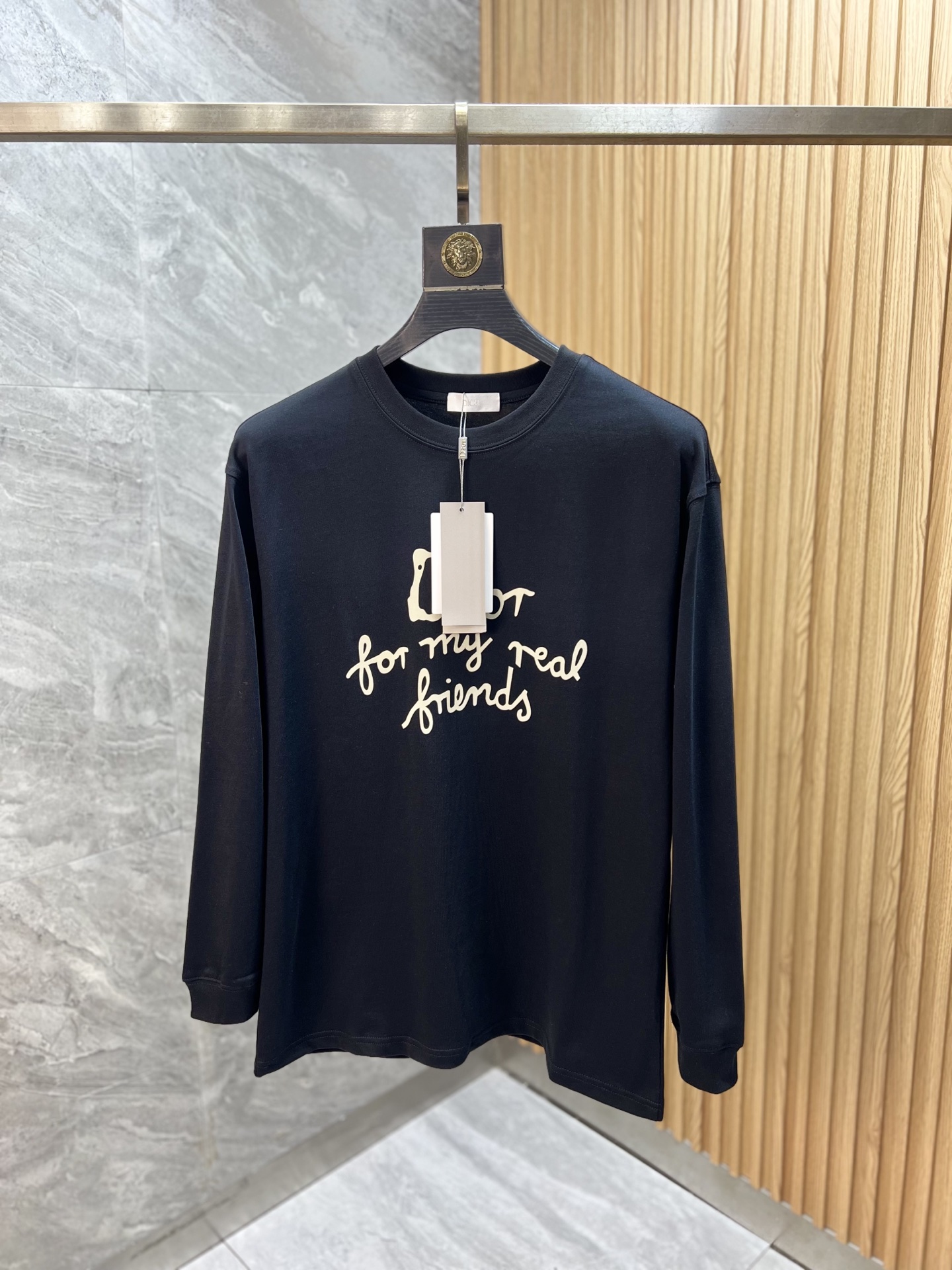 NO:607443,Dior/Dior 2025 autumn and winter new products, complete with three labels, round neck long-sleeved bottoming shirt, good product, no need to introduce too much, look at the details, counter size S-XXL /140, recommended M,, dior, dior, alexander wang19860909Dior/迪奥 2025年秋冬新品上新 三标齐全 圆领长袖打底衫 好货不用过多介绍 看细节 专柜码数S-XXL /140建议M,,dior,dior,alexander wang,Men's clothing