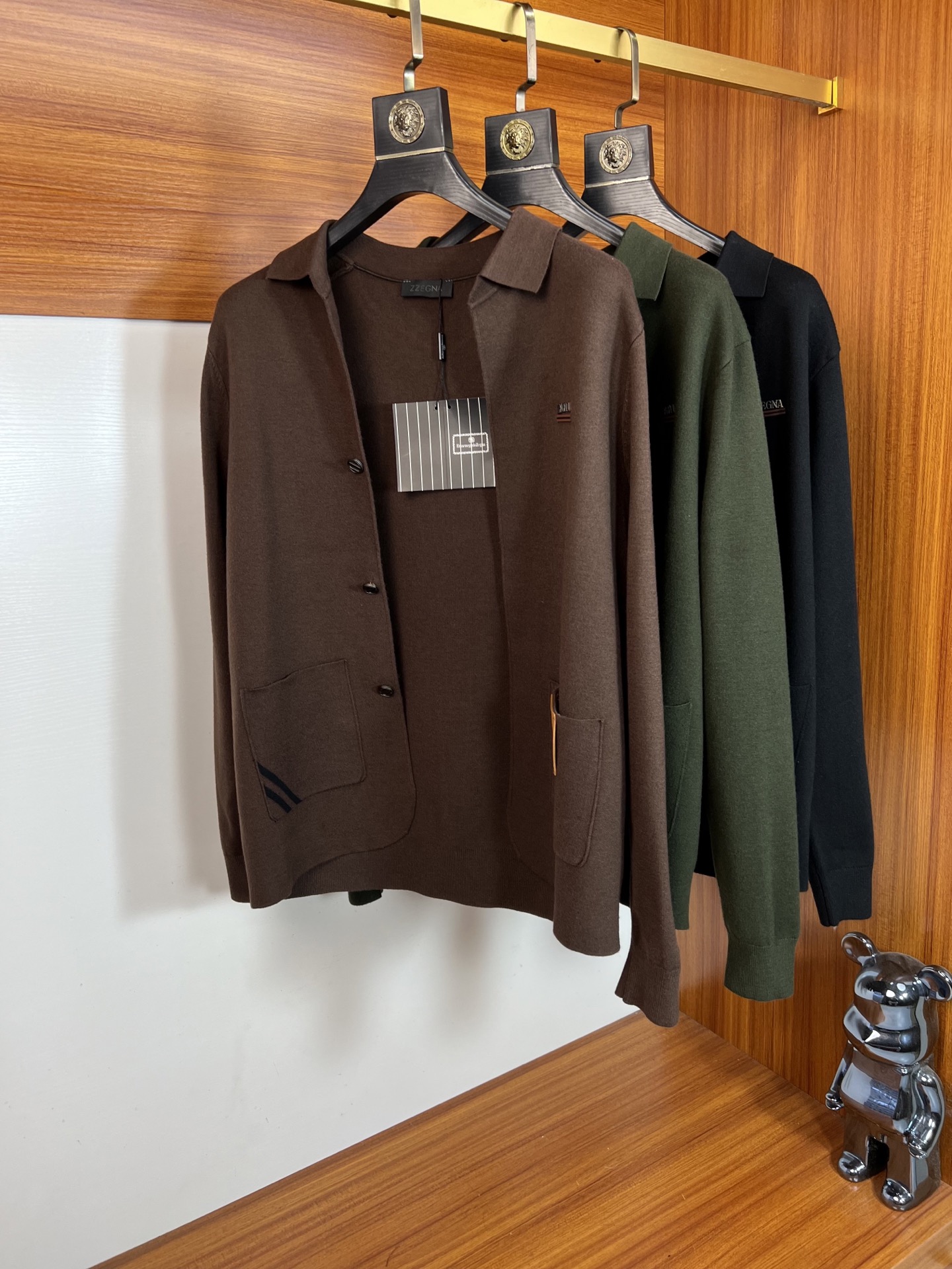 NO:598116,zZEGNA/Zegna 2025 autumn and winter new products, complete with three labels, woolen sweaters, cardigans, jackets, good products, no need to introduce too much, look at the details, counter size M-XXXL /140 recommended L,,zegna,jackets & coats,jackets & coats,alexander wang19860909zZEGNA/杰尼亚 2025年秋冬新品上新 三标齐全 羊毛衫开衫夹克外套 好货不用过多介绍 看细节 专柜码数M-XXXL /140建议L,,zegna,jackets & coats,jackets & coats,alexander wang,Men's clothing