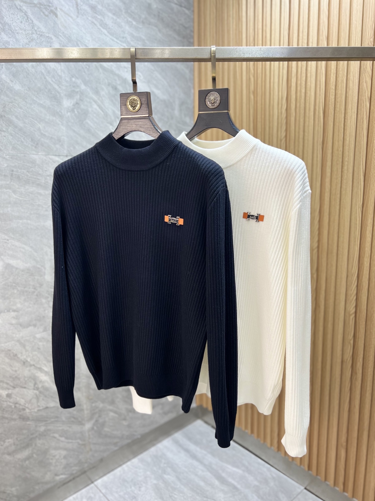 NO:599038,Hermes/Hermès 2025 autumn and winter new products, complete with three labels, thickened sweaters, good products without too much introduction, look at the details, counter size M-XXXL 175/140, recommended L,, hermes, hermes, sweaters, alexander wang19860909Hermes/爱马仕 2025年秋冬新品上新 三标齐全 加厚毛衣 好货不用过多介绍 看细节 专柜码数M-XXXL 175/140建议L,,hermes,hermes,sweaters,alexander wang,Men's clothing