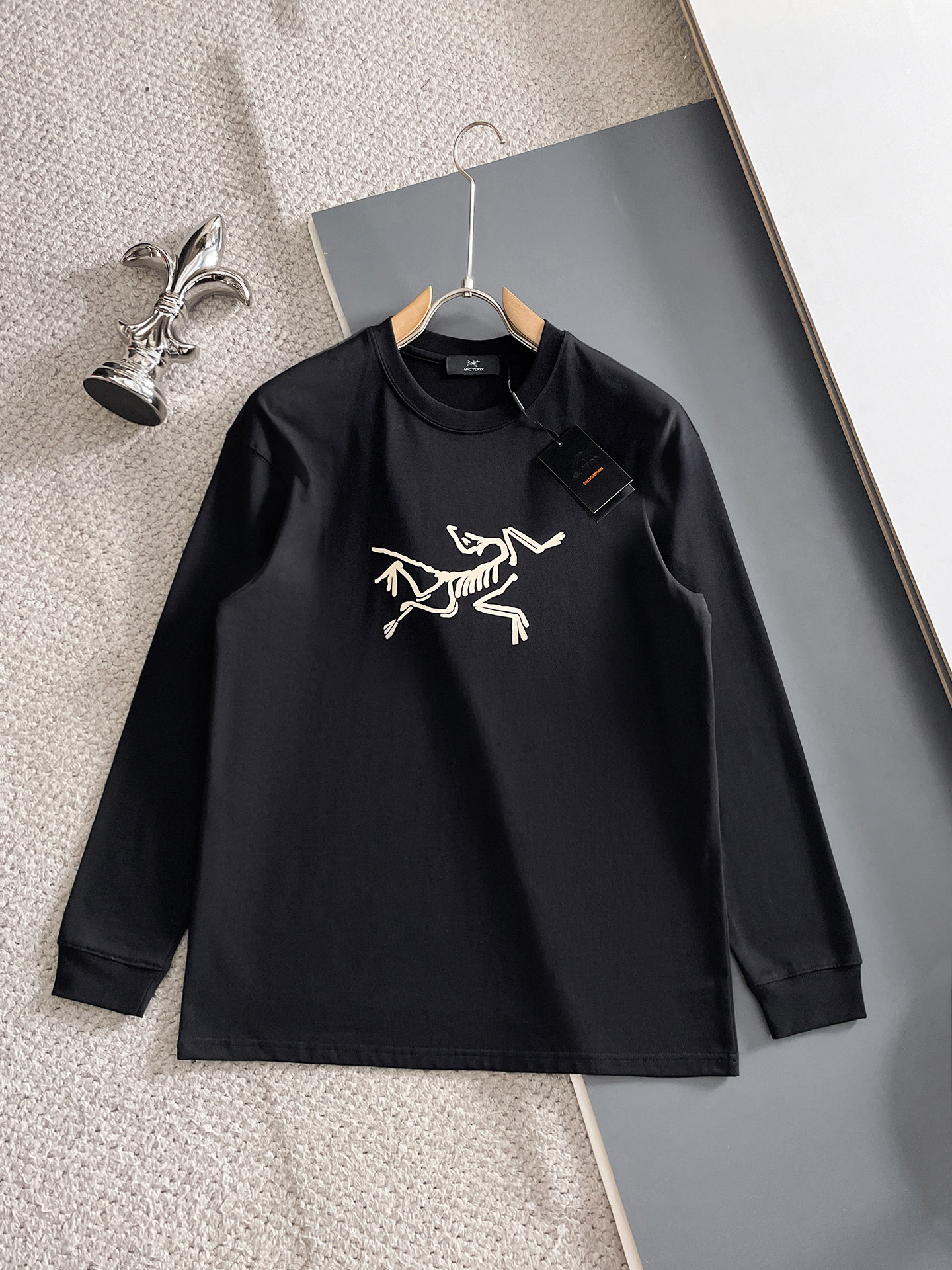 NO:691809,Arc/Arc'teryx 2025 autumn and winter new products, complete with three labels, round neck long-sleeved bottoming shirt, counter size M-XXXL /140 recommended L, arc'teryx,19860909Arc/始祖鸟 2025年秋冬新品上新 三标齐全 圆领长袖打底衫 专柜码数M-XXXL /140建议L,arc'teryx,,Men's clothing