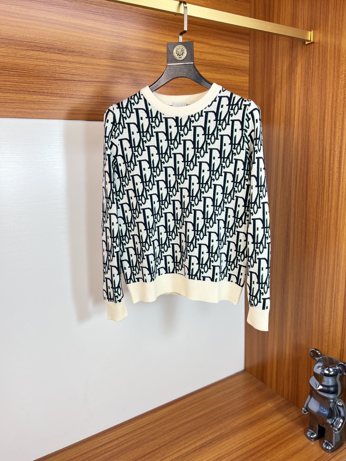 NO:607473,Dior/Dior 2025 new autumn and winter new products, complete with three labels, round neck sweater, good product, no need to introduce too much, look at the details, counter size S-XL /140 recommended M,, dior, dior, sweaters, alexander wang19860909Dior/迪奥 2025年秋冬新品上新 三标齐全 圆领毛衣 好货不用过多介绍 看细节 专柜码数S-XL /140建议M,,dior,dior,sweaters,alexander wang,Men's clothing