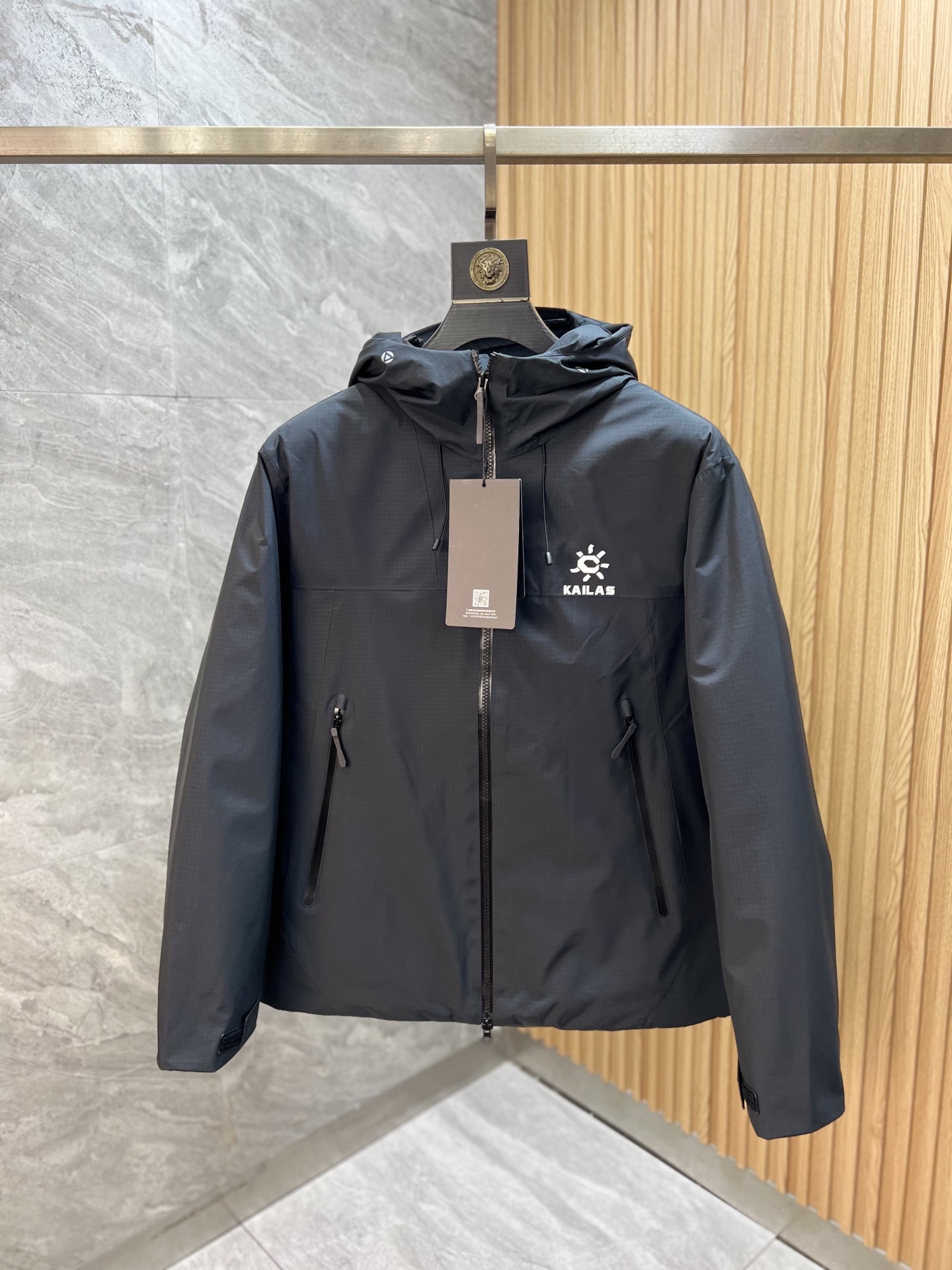 NO:612020,KAILAS 2025 autumn and winter new products, complete with three standards, jackets, down jackets, good products, no need to introduce too much, look at the details, counter size M-XXXL 175/140, recommended L,, jackets & coats, down jacket, alexander wang19860909KAILAS 2025年秋冬新品上新 三标齐全 冲锋衣羽绒服外套 好货不用过多介绍 看细节 专柜码数M-XXXL 175/140建议L,,jackets & coats,down jacket,alexander wang,Men's clothing