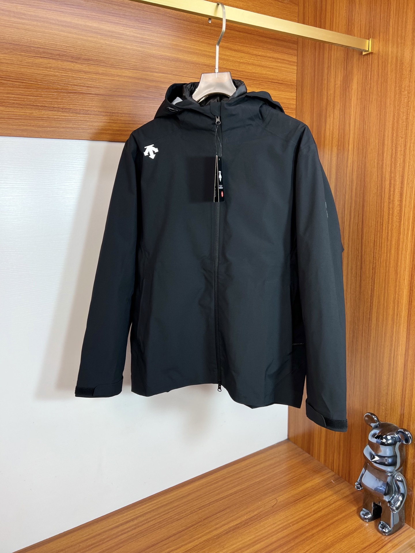 NO:614140,Descente 2025 autumn and winter new products, complete with three standards, three-in-one down jacket, inner liner disassembly, no need to introduce too much about good products, look at the details, counter size M-XXXL /140, recommended L,, down jacket, alexander wang19860909迪桑特 2025年秋冬新品上新 三标齐全 冲锋衣三合一羽绒服 内胆拆卸 好货不用过多介绍 看细节 专柜码数M-XXXL /140建议L,,down jacket,alexander wang,Men's clothing