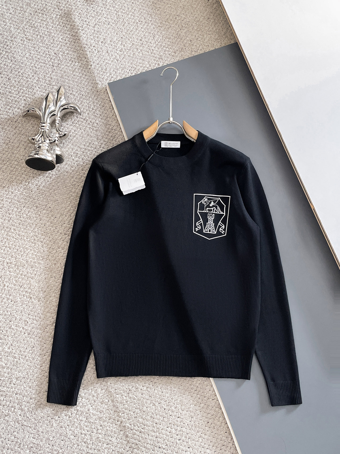 NO:623032,BC 2025 autumn and winter new products, complete with three labels, round neck sweater, counter size M-XXXL/140, recommended L,,sweaters,alexander wang19860909BC 2025年秋冬新品上新 三标齐全 圆领毛衣 专柜码数M-XXXL /140建议L,,sweaters,alexander wang,Men's clothing