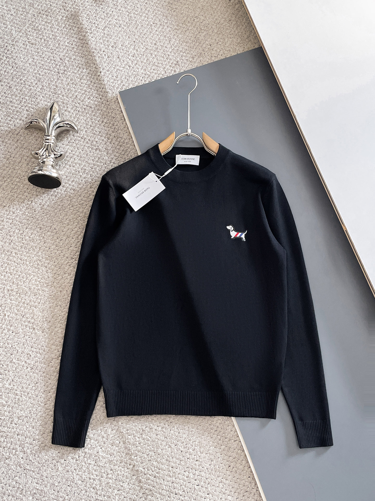 NO:623035,TB 2025 autumn and winter new products, complete with three labels, round neck sweater, counter size M-XXXL/140, recommended L,,sweaters,alexander wang19860909TB 2025年秋冬新品上新 三标齐全 圆领毛衣 专柜码数M-XXXL /140建议L,,sweaters,alexander wang,Men's clothing