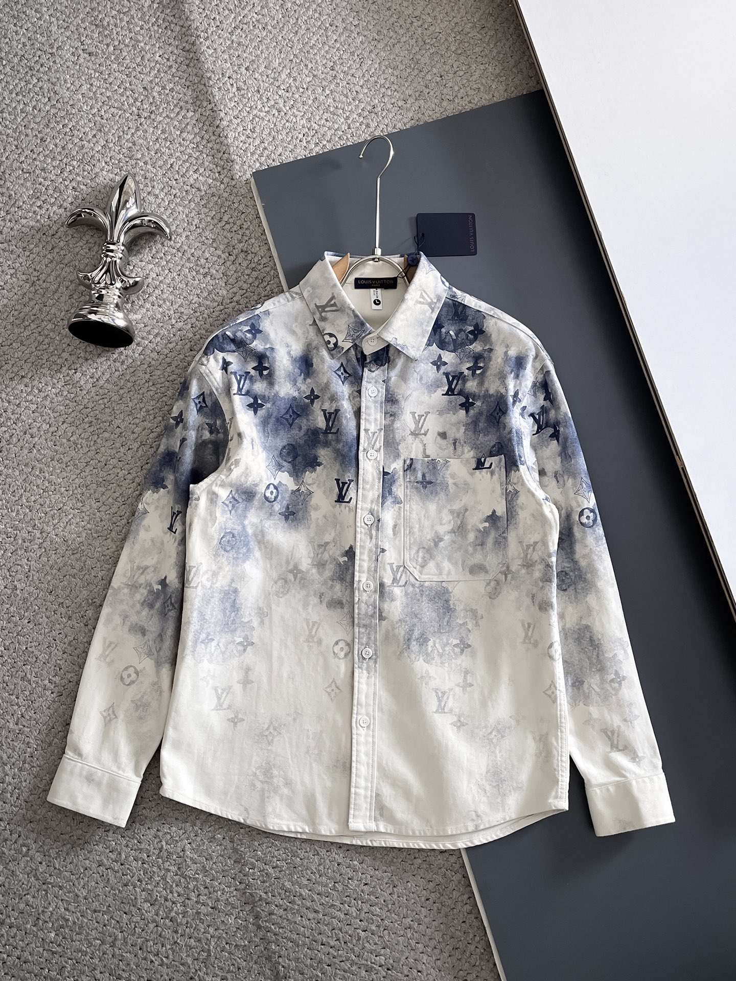 NO:624892,19860909LV/路易威登 2025年秋冬新品上新 三标齐全 衬衫 码数M-L-XL-XXL /140建议L,,louis vuitton,louis vuitton,shirts,alexander wang,Men's clothing