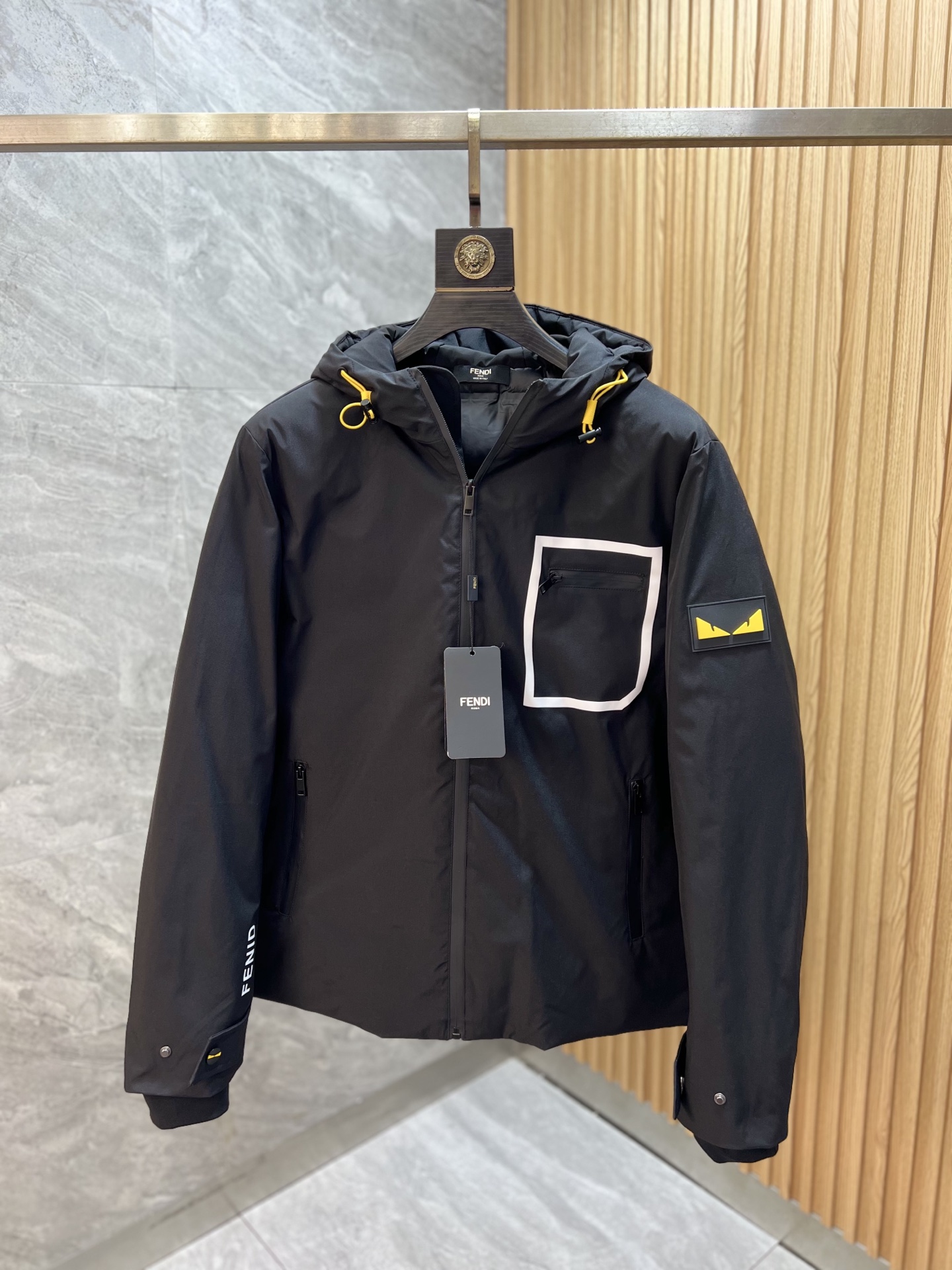 NO:628375,Fendi/Fendi 2025 autumn and winter new products, complete with three labels, down jackets, good products, no need to introduce too much, look at the details, counter size M-XXXL 175/140, recommended L,, fendi, fendi, down jacket, alexander wang19860909Fendi/芬迪 2025年秋冬新品上新 三标齐全 羽绒服 好货不用过多介绍 看细节 专柜码数M-XXXL 175/140建议L,,fendi,fendi,down jacket,alexander wang,Men's clothing