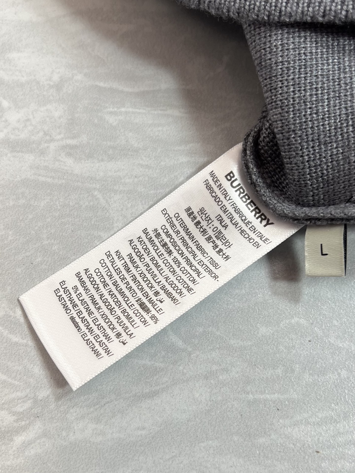 Burberry/巴宝莉 2025年秋冬新品上新 三标齐全 开衫加厚羊毛衫 好货不用过多介绍 看细节 专