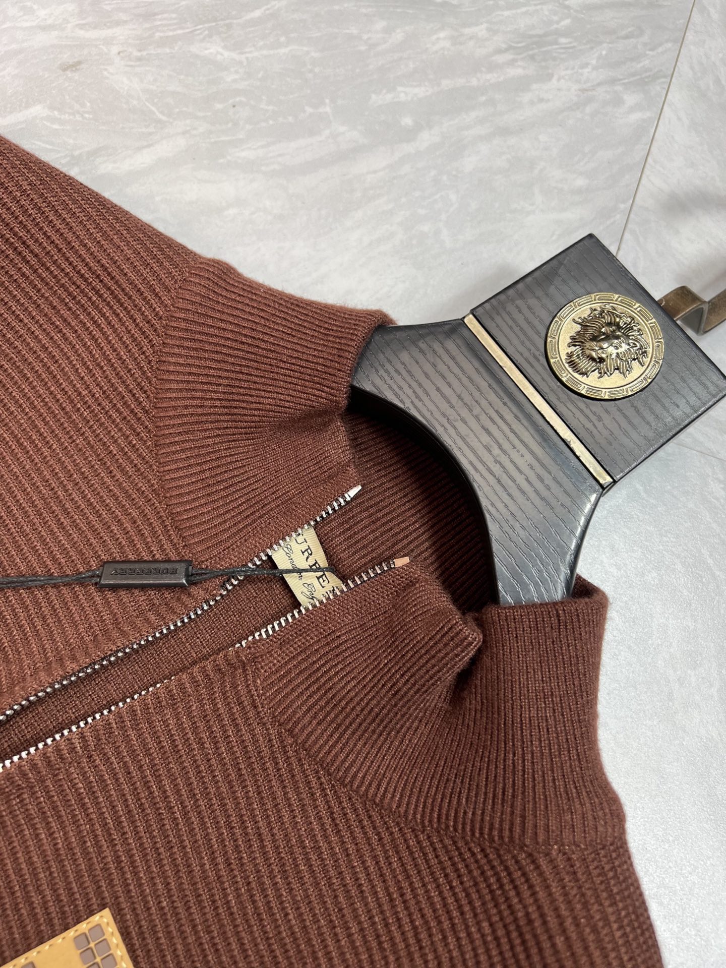 Burberry/巴宝莉 2025年秋冬新品上新 三标齐全 开衫加厚羊毛衫 好货不用过多介绍 看细节 专