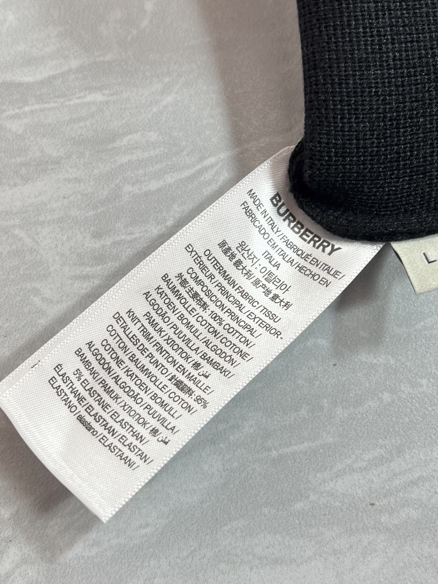 Burberry/巴宝莉 2025年秋冬新品上新 三标齐全 开衫加厚羊毛衫 好货不用过多介绍 看细节 专