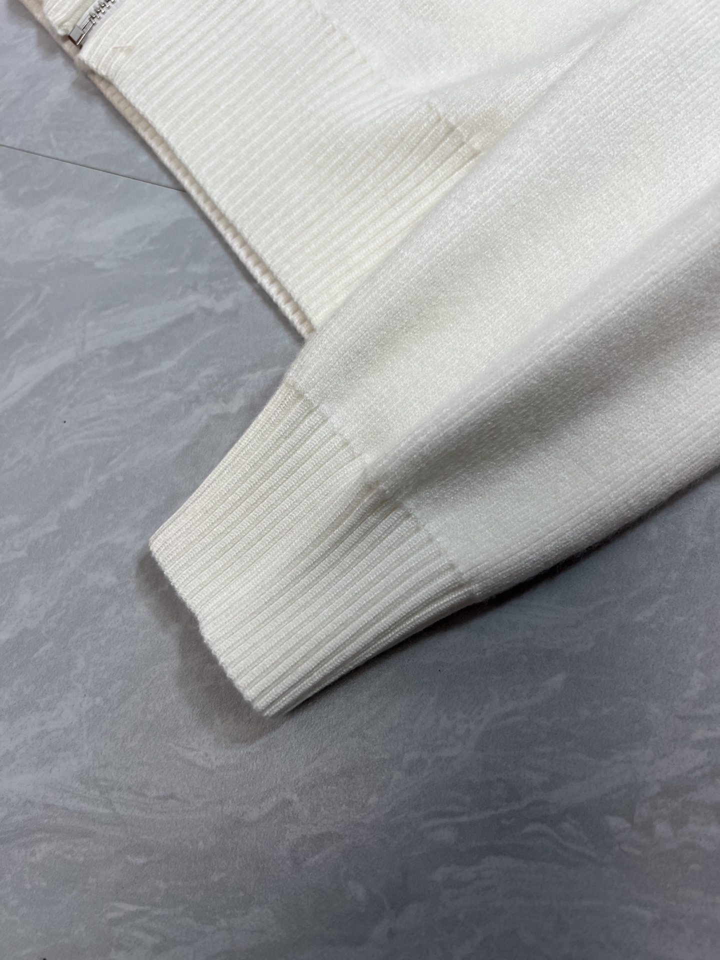 Gucci/古奇 2025年秋冬新品上新 三标齐全 开衫加厚羊毛衫 好货不用过多介绍 看细节 专柜码数：