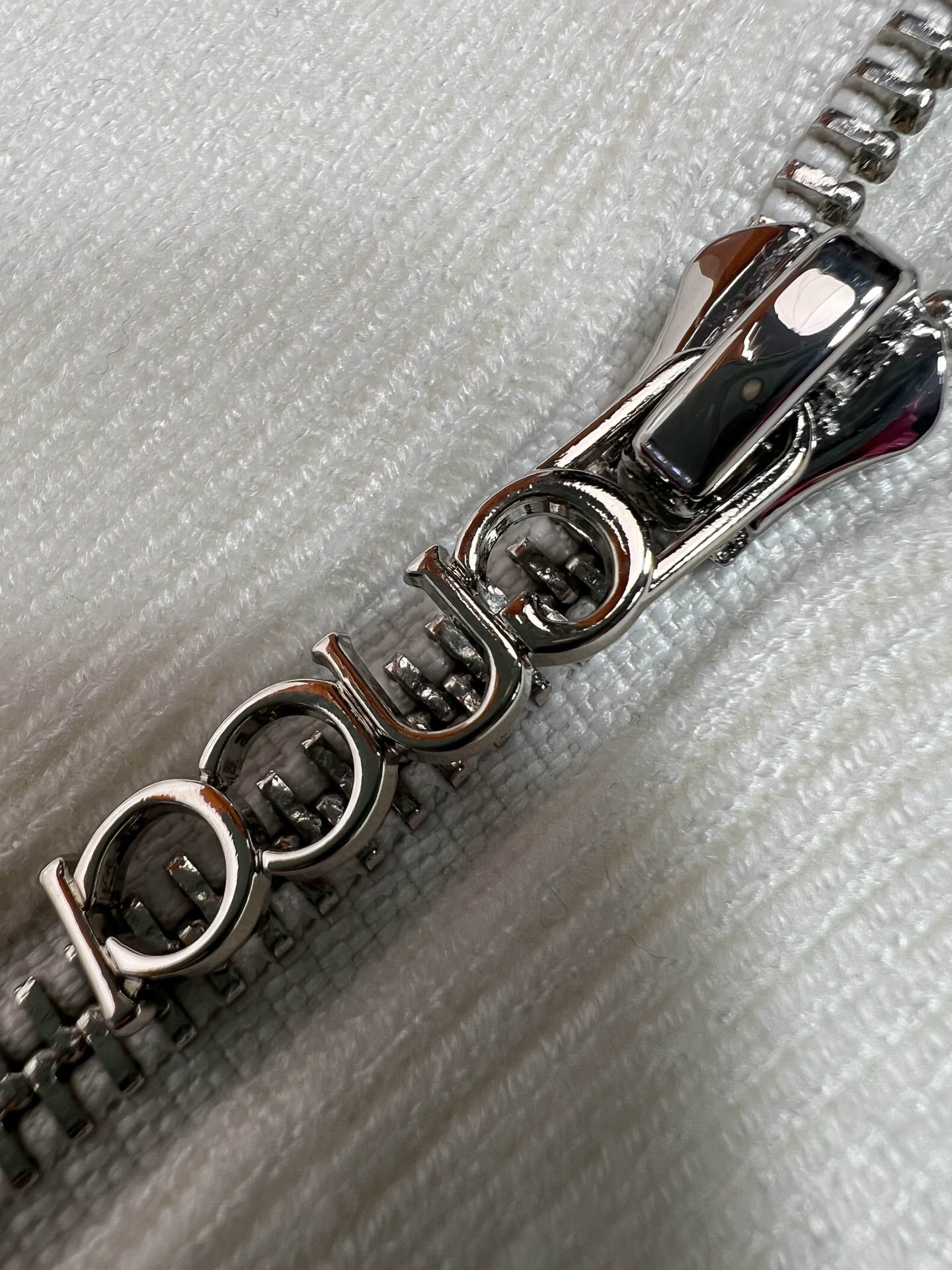 Gucci/古奇 2025年秋冬新品上新 三标齐全 开衫加厚羊毛衫 好货不用过多介绍 看细节 专柜码数：