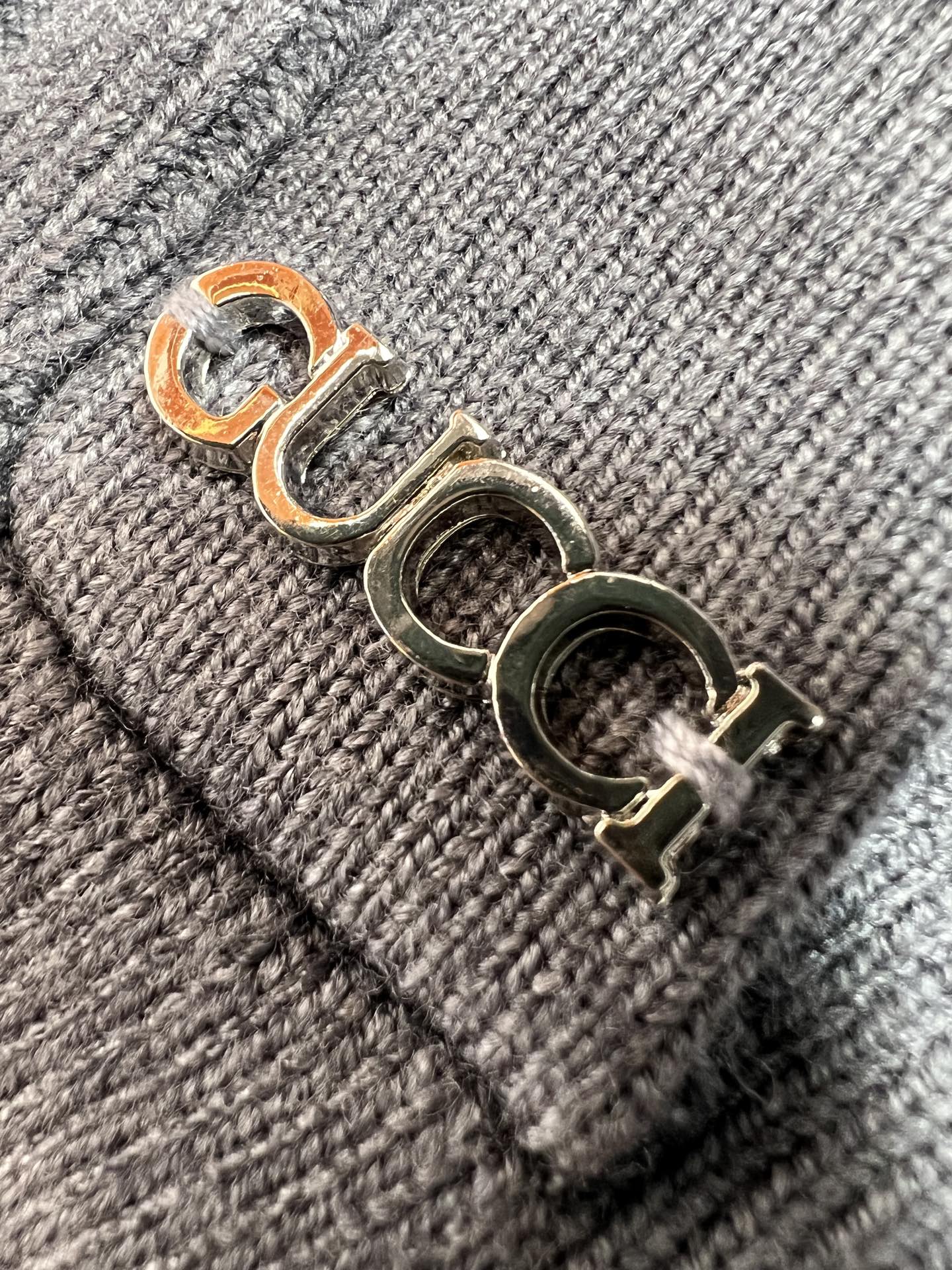 Gucci/古奇 2025年秋冬新品上新 三标齐全 开衫加厚羊毛衫 好货不用过多介绍 看细节 专柜码数：