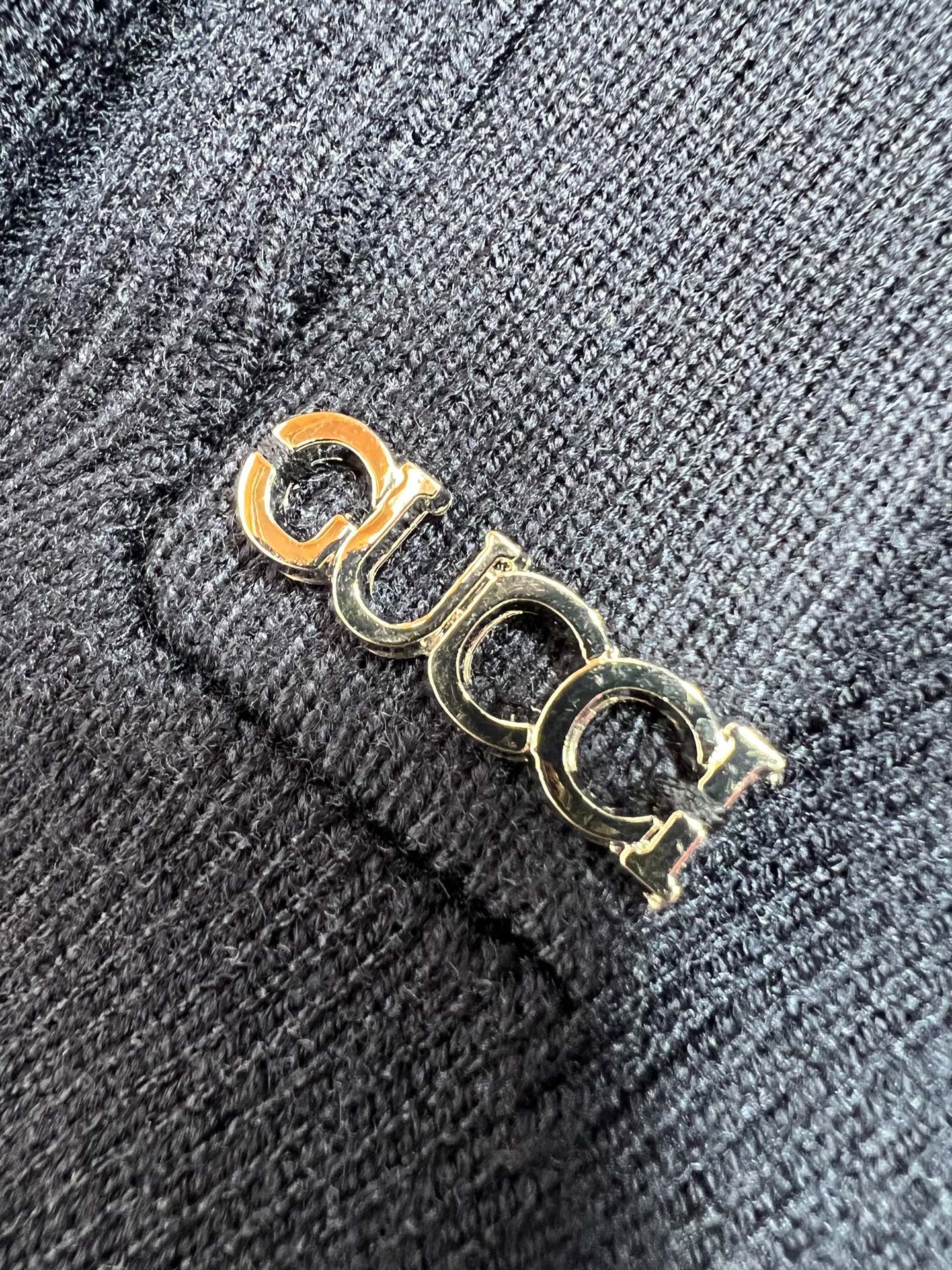 Gucci/古奇 2025年秋冬新品上新 三标齐全 开衫加厚羊毛衫 好货不用过多介绍 看细节 专柜码数：