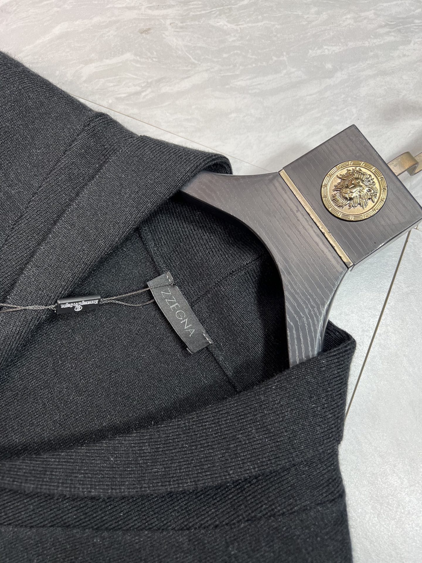 zZEGNA/杰尼亚 2025年秋冬新品上新 三标齐全 开衫加厚羊毛衫 好货不用过多介绍 看细节 专柜码