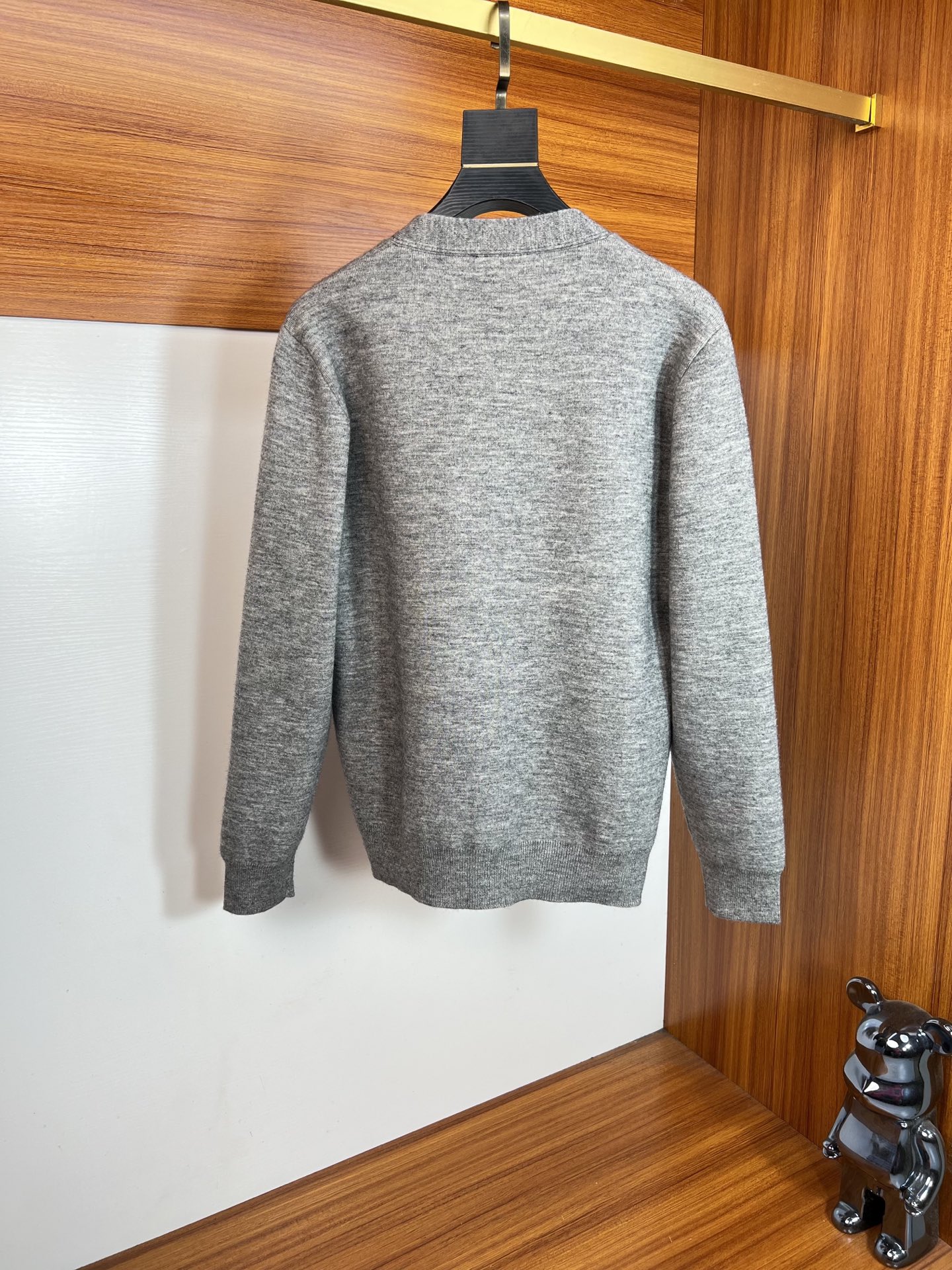 Prada/普拉达 2025年秋冬新品上新 三标齐全 开衫加厚羊毛衫 好货不用过多介绍 看细节 专柜码数