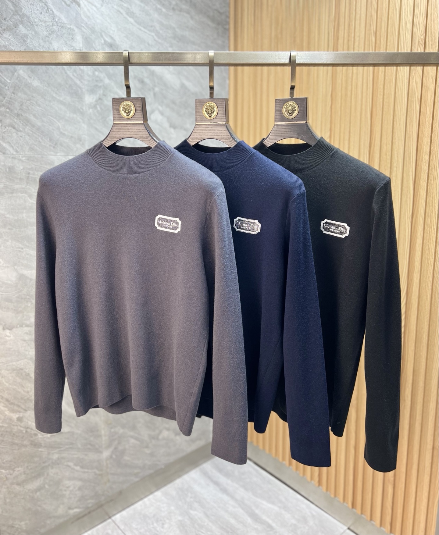 NO:681900,Dior/Dior new autumn and winter products, complete with three labels, medium turtleneck sweater, good product, no need to introduce too much, look at the details, counter size M-XXXL 175/140 upper body L,, dior, dior, sweaters,19860909Dior/迪奥 秋冬新品 三标齐全 中高领毛衣 好货不用过多介绍 看细节 专柜码数M-XXXL 175/140上身L,,dior,dior,sweaters,,Men's clothing