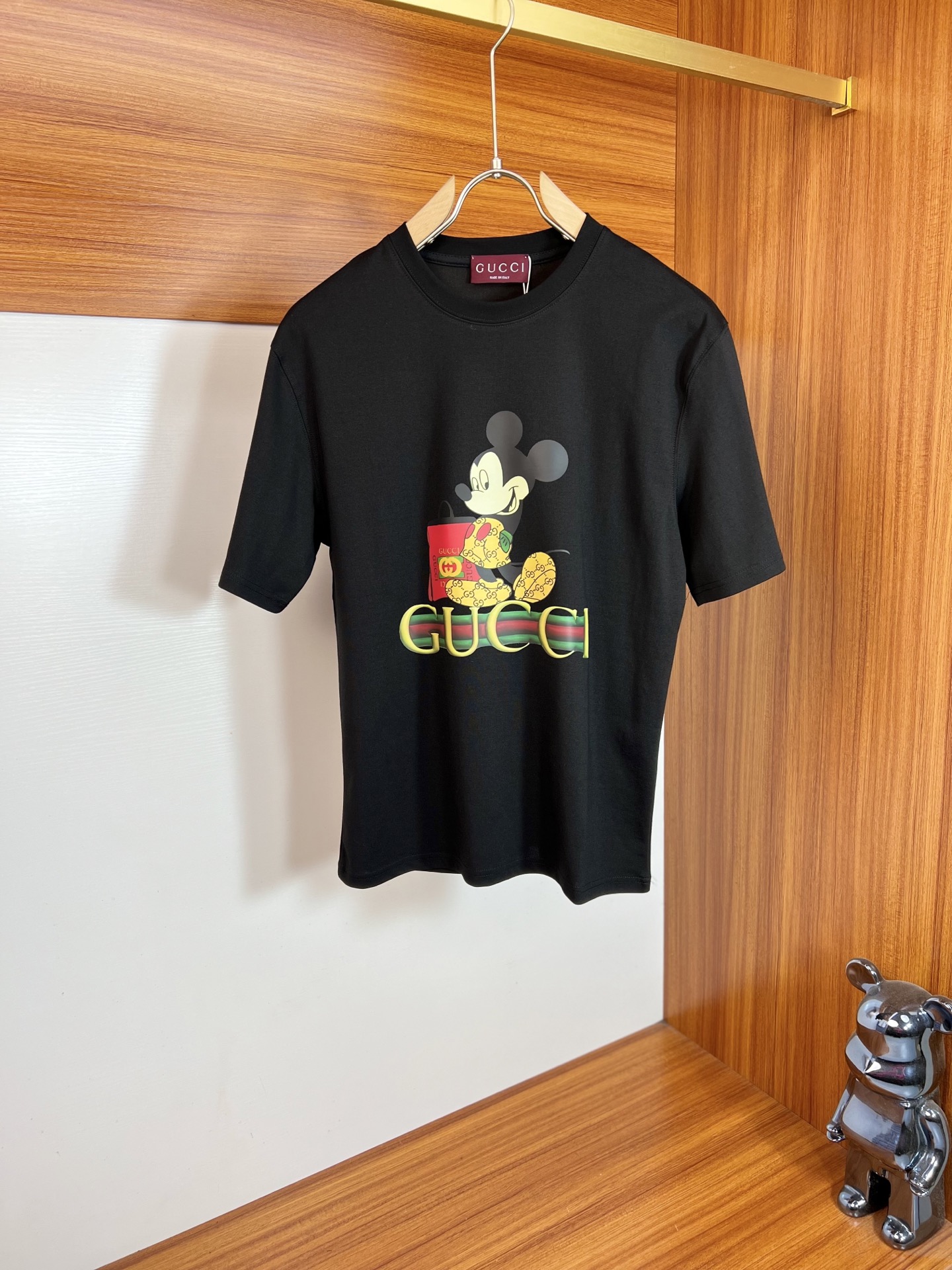 NO:703543,Gucci/Gucci 2026 spring and summer new products, complete with three labels, mercerized cotton round neck short-sleeved T-shirt, counter size M-XXXL 175/140, recommended L,, gucci, T-shirt, tees, t-shirt,19860909Gucci/古奇 2026年春夏新品上新 三标齐全 丝光棉圆领短袖T恤 专柜码数M-XXXL 175/140建议L,,gucci,T-shirt,tees，t-shirt,,Men's clothing