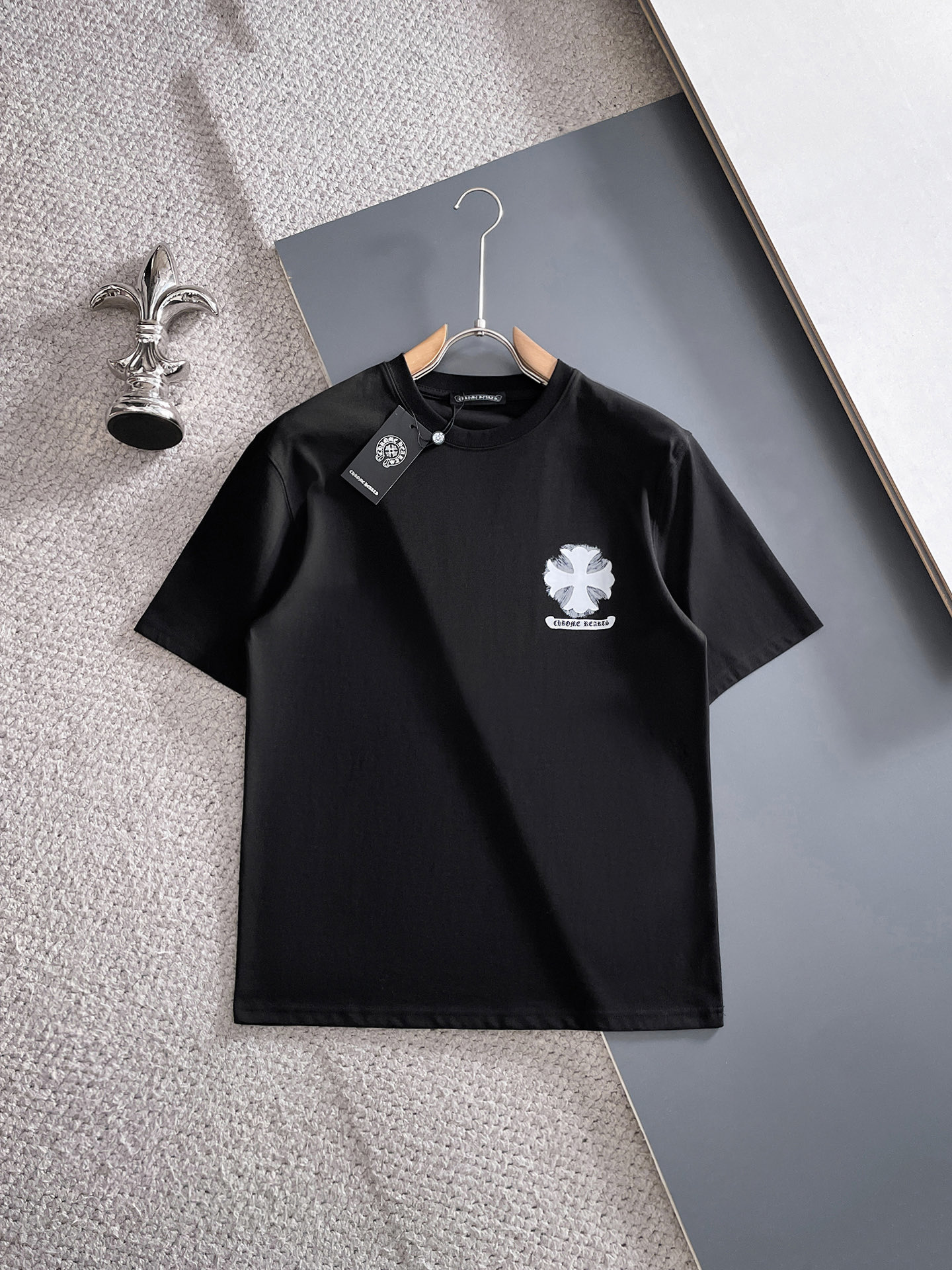 NO:933646,Ch/Chrome Hearts 2026 spring and summer new products, complete with three standards, mercerized cotton round neck short-sleeved T-shirt, size M-XXXL / recommended L,, chrome hearts, T-shirt, tees, t-shirt,19860909Ch/克罗心 2026年春夏新品上新 三标齐全 丝光棉圆领短袖T恤 码数 M-XXXL /建议L,,chrome hearts,T-shirt,tees，t-shirt,,Men's clothing