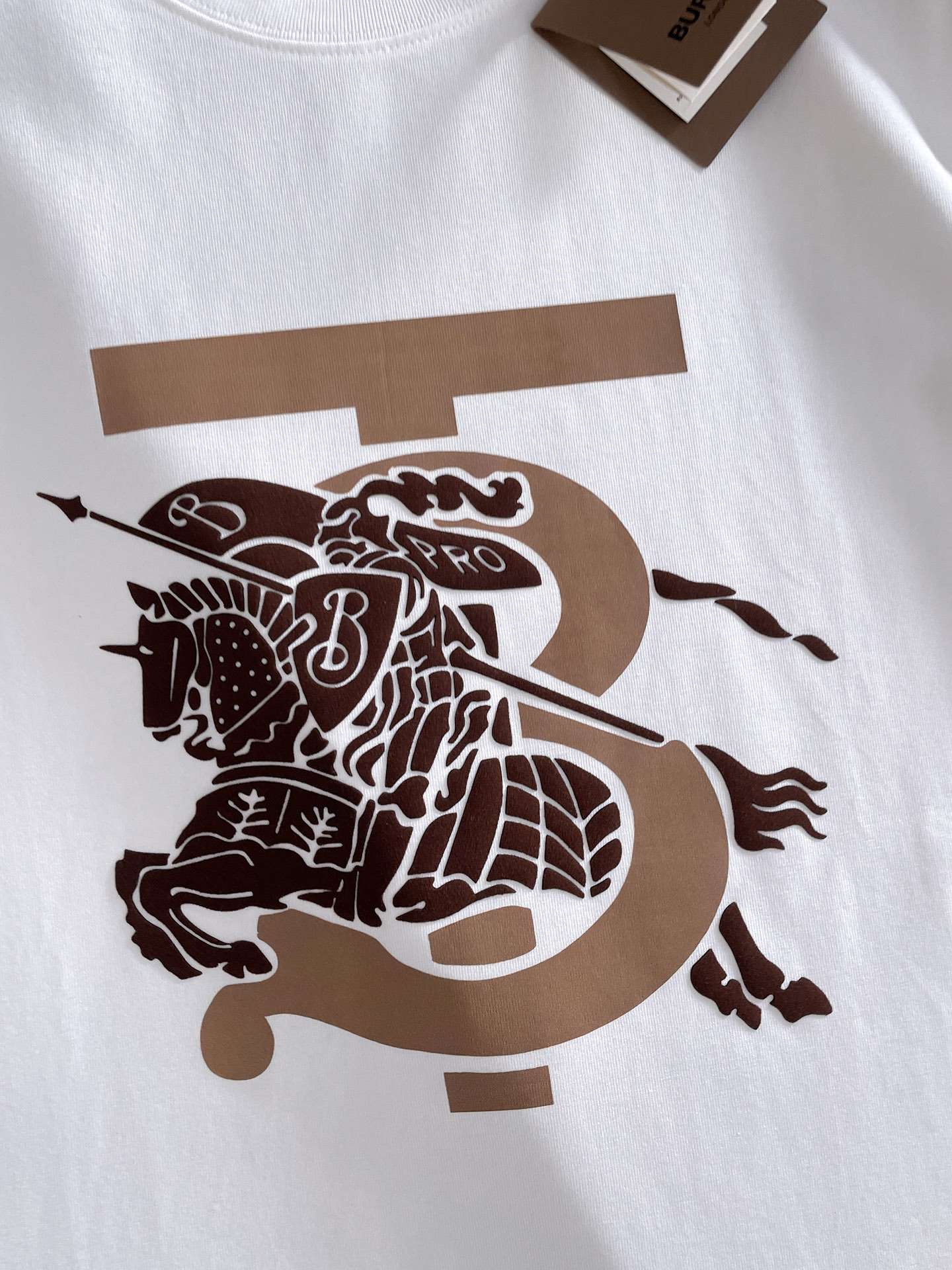 🖤Burberry/巴宝莉 2026年春夏新品上新 三标齐全 纯棉圆领短袖T恤 专柜码数：M-XXXL 