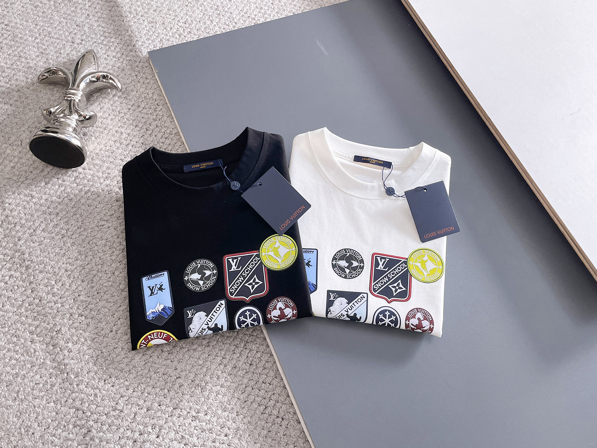 🖤LV/路易威登 2026年春夏新品上新 三标齐全 纯棉圆领短袖T恤 专柜码数：M-XXXL 175/1
