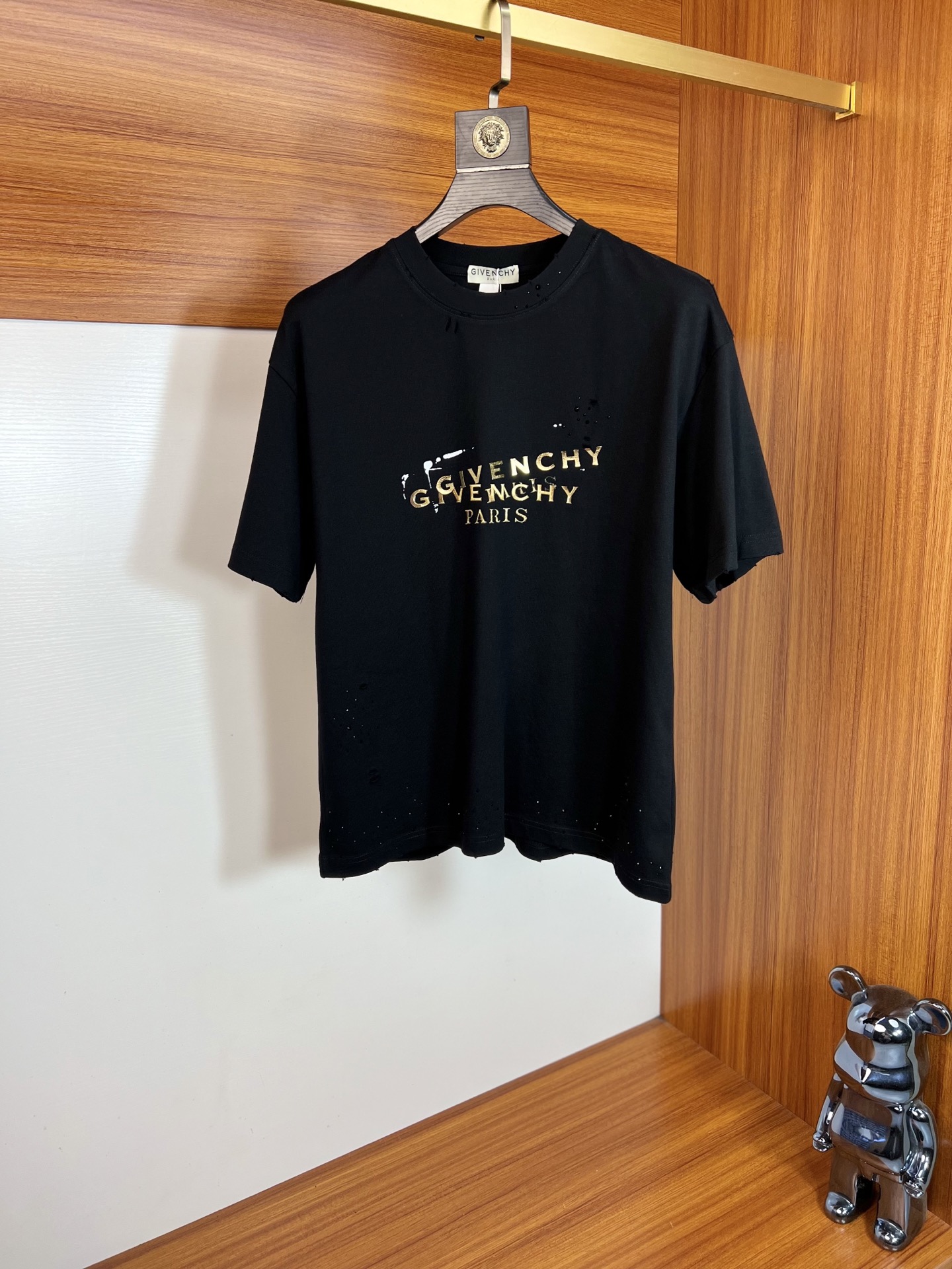 NO:848983,give/Givenchy 2026 spring and summer new products, complete with three labels, pure round neck short-sleeved T-shirt, size M-XXXL / recommended L, slightly wide version,,givenchy,givenchy,T-shirt,tees,t-shirt,19860909give/纪梵希 2026年春夏新品上新 三标齐全 纯圆领短袖T恤 码数M-XXXL /建议L 微阔版型,,givenchy,givenchy,T-shirt,tees，t-shirt,,Men's clothing