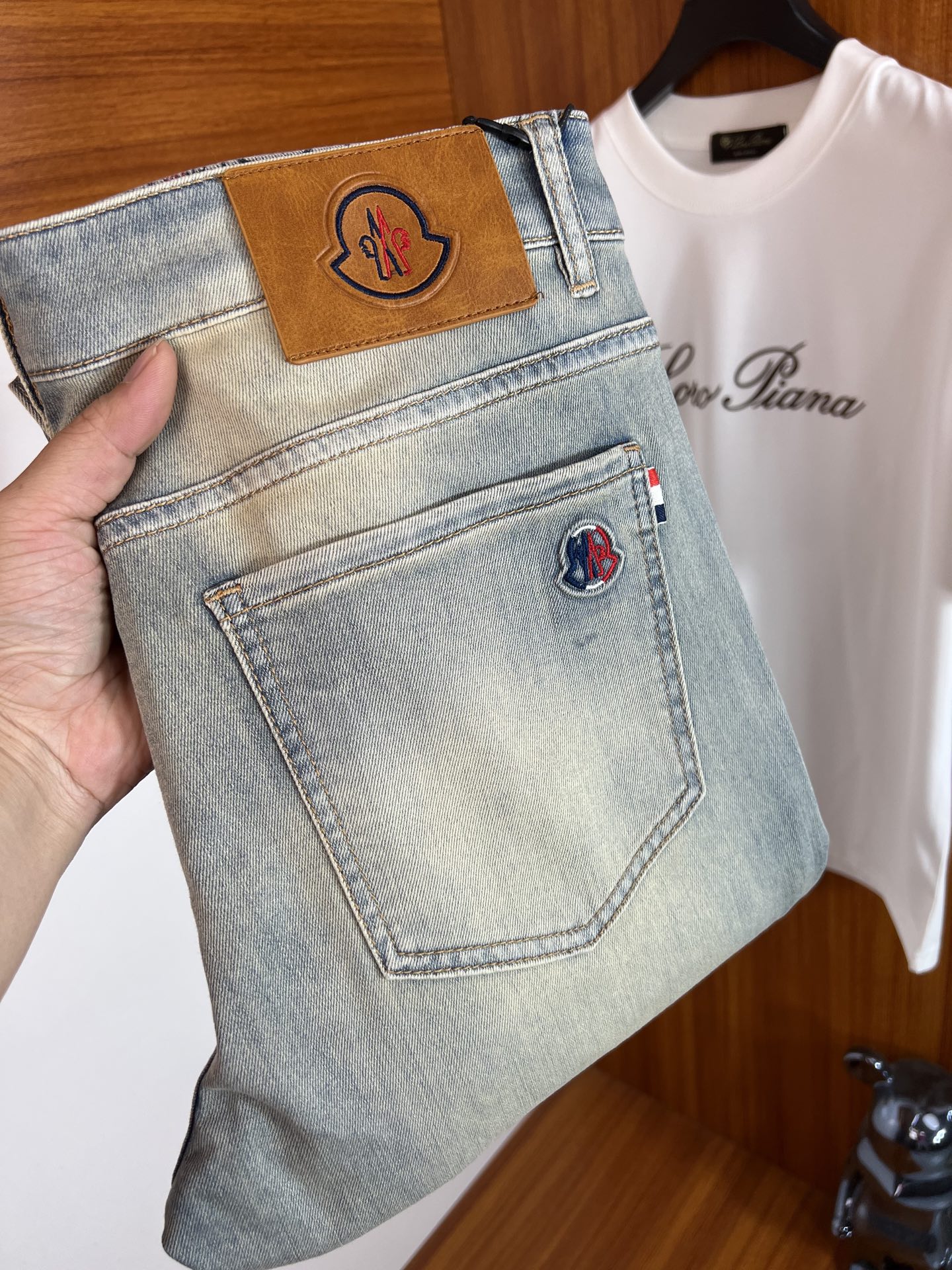 NO:735706,Moncler/Mongolian mouth 2026 spring and summer new products, complete with three labels, jeans, good products, no need to introduce too much, look at the details, counter size 29-38 / upper body size 32, Moncler, jeans,19860909Moncler/蒙口 2026春夏新品 三标齐全 牛仔裤 好货不用过多介绍 看细节 专柜码数29-38 /上身32码,,Moncler,jeans,,Men's clothing