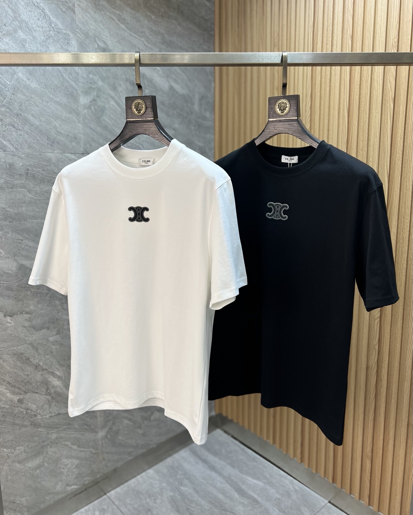 NO:735698,Celine/Celine 2026 spring and summer new products, complete with three labels, mercerized cotton round neck short-sleeved T-shirt, counter size M-XXXL / recommended L,,celine,celine,T-shirt,tees,t-shirt,19860909Celine/赛琳 2026年春夏新品上新 三标齐全 丝光棉圆领短袖T恤 专柜码数M-XXXL /建议L,,celine,celine,T-shirt,tees，t-shirt,,Men's clothing