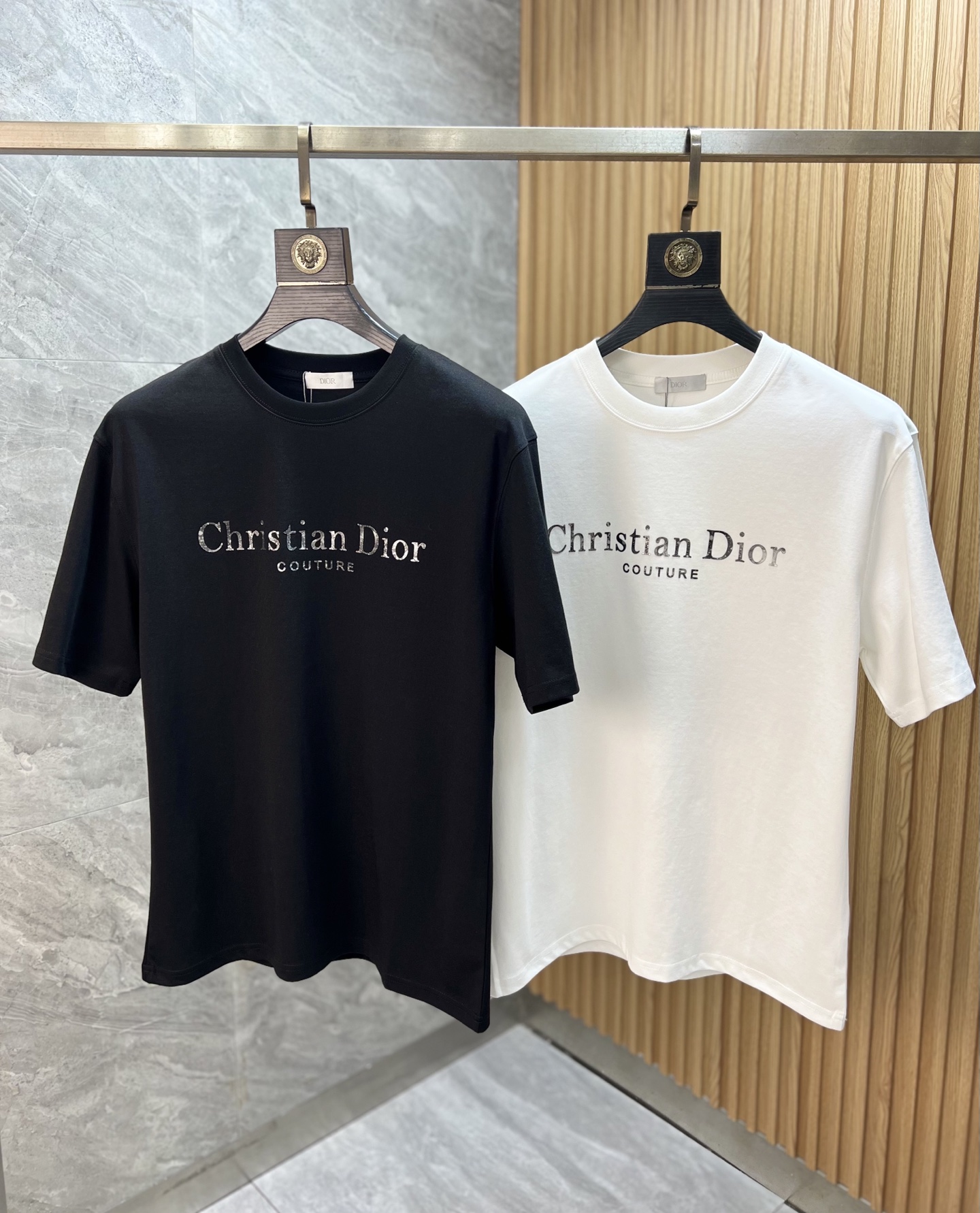 NO:735711,Dior/Dior 2026 spring and summer new products, complete with three labels, mercerized cotton round neck short-sleeved T-shirt, counter size M-XXXL / recommended L,, dior, dior, T-shirt, tees, t-shirt,19860909Dior/迪奥 2026年春夏新品上新 三标齐全 丝光棉圆领短袖T恤 专柜码数M-XXXL /建议L,,dior,dior,T-shirt,tees，t-shirt,,Men's clothing