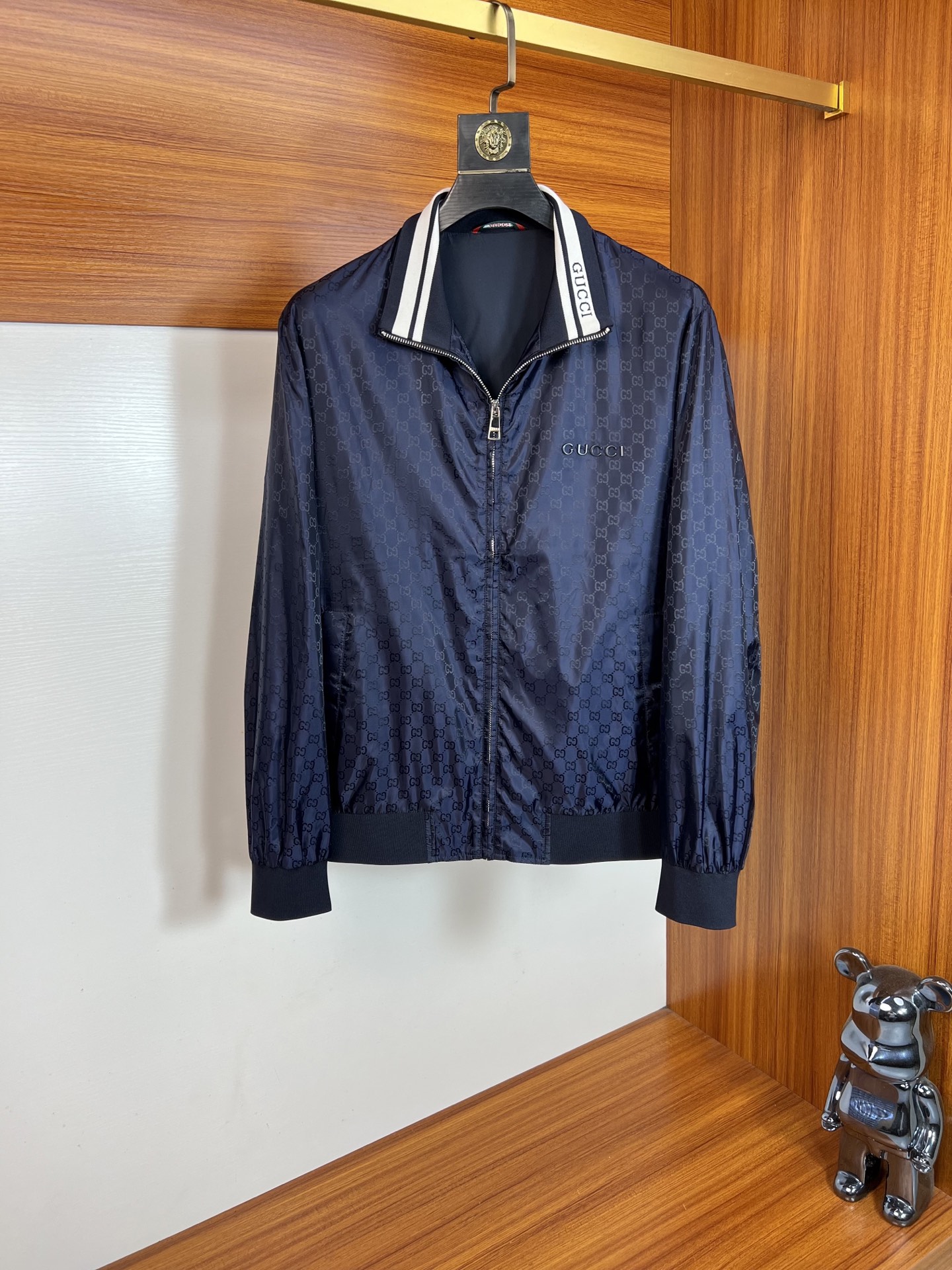 NO:744481,Gucci/Gucci 2026 spring and summer new products, complete with three labels, jackets and coats, good products without too much introduction, look at the details, counter size M-XXXL 175/140, recommended L,,gucci,jackets & coats,jackets & coats,19860909Gucci/古奇 2026春夏新品上新 三标齐全 夹克外套 好货不用过多介绍 看细节 专柜码数M-XXXL 175/140建议L,,gucci,jackets & coats,jackets & coats,,Men's clothing