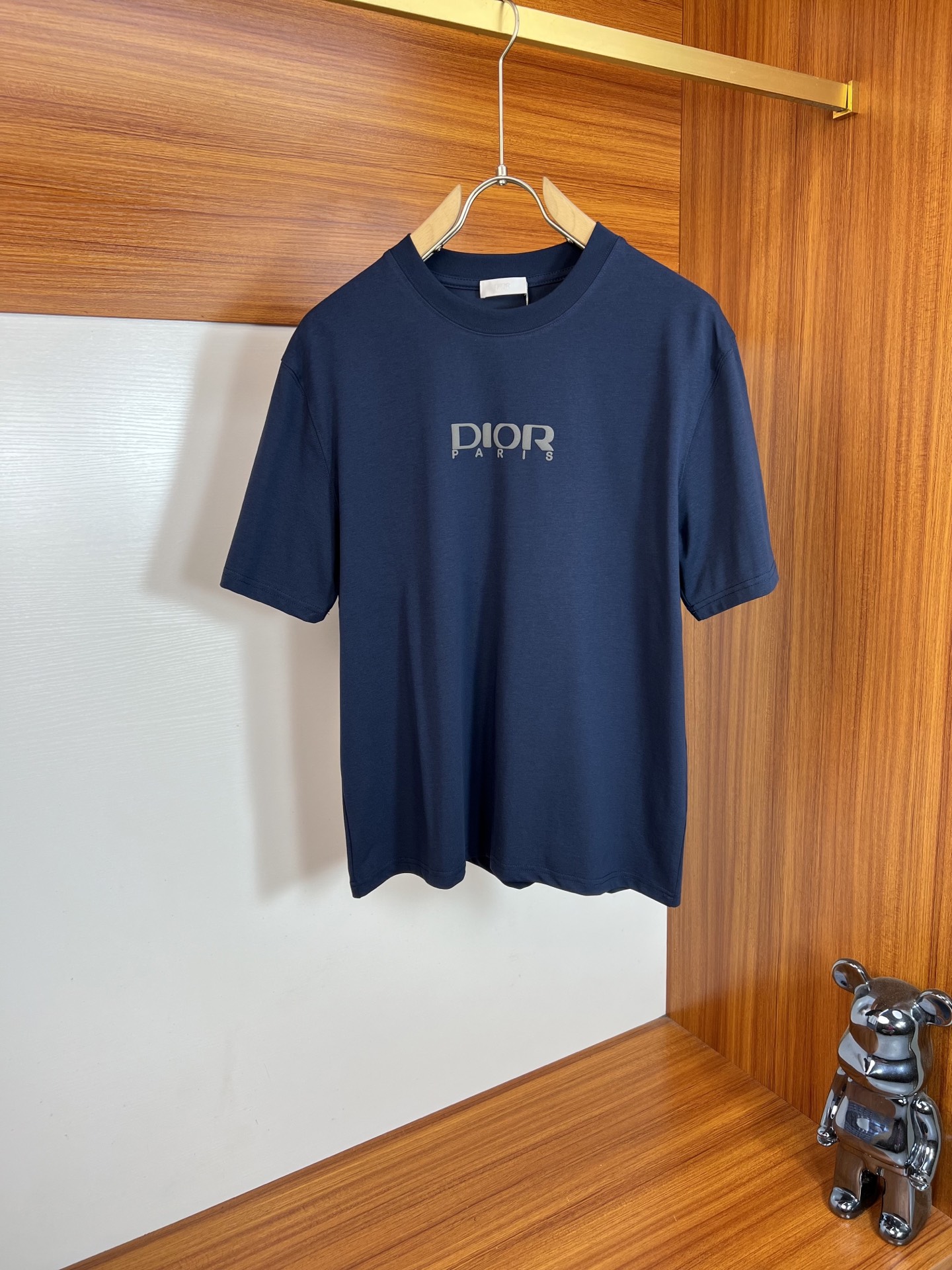 NO:916564,Dior/Dior 2026 spring and summer new products, complete with three labels, pure cotton round neck short-sleeved T-shirt, good product without too much introduction, look at the details, counter size M-XXXL 175/140, recommended L,, dior, dior, T-shirt, tees, t-shirt,19860909Dior/迪奥 2026年春夏新品上新 三标齐全 纯棉圆领短袖T恤 好货不用过多介绍 看细节 专柜码数M-XXXL 175/140建议L,,dior,dior,T-shirt,tees，t-shirt,,Men's clothing