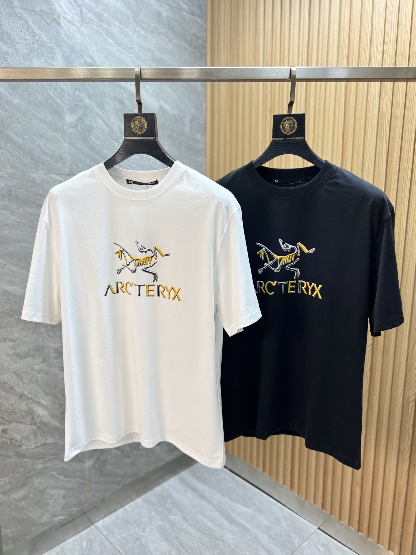 NO:746281,Arc/Arc'teryx 2026 spring and summer new products, complete with three labels, mercerized cotton round neck short-sleeved T-shirt, good product without too much introduction, look at the details, counter size M-XXXL 175/140, recommended L, arc'teryx, T-shirt, tees, t-shirt,19860909Arc/始祖鸟 2026年春夏新品上新 三标齐全 丝光棉圆领短袖T恤 好货不用过多介绍 看细节 专柜码数M-XXXL 175/140建议L,arc'teryx,T-shirt,tees，t-shirt,,Men's clothing