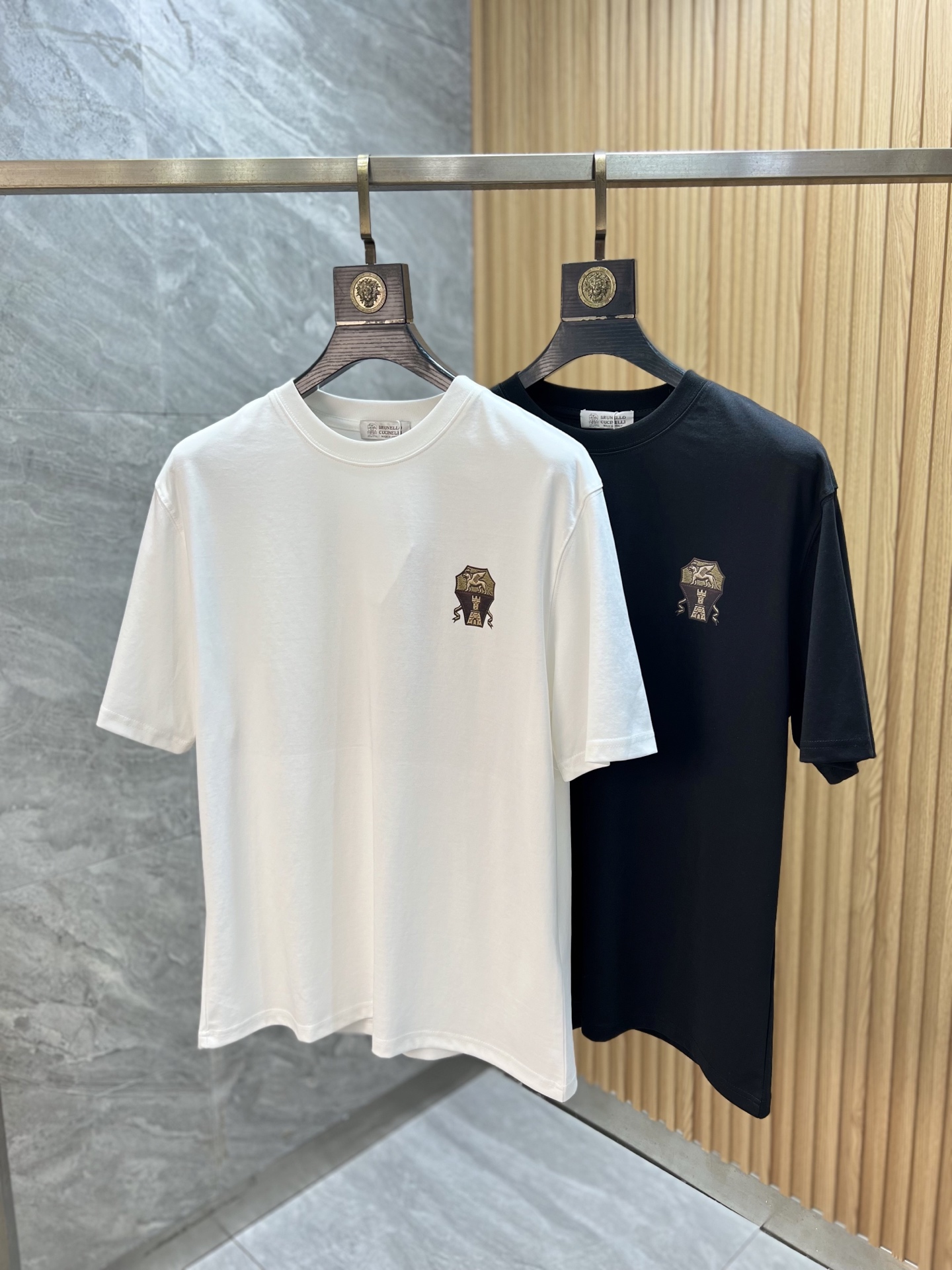 NO:746297,BC 2026 spring and summer new products, complete with three standards, mercerized cotton round neck short-sleeved T-shirt, good product, no need to introduce too much, look at the details, counter size M-XXXL 175/140, recommended L,, T-shirt, tees, t-shirt,19860909BC 2026年春夏新品上新 三标齐全 丝光棉圆领短袖T恤 好货不用过多介绍 看细节 专柜码数M-XXXL 175/140建议L,,T-shirt,tees，t-shirt,,Men's clothing