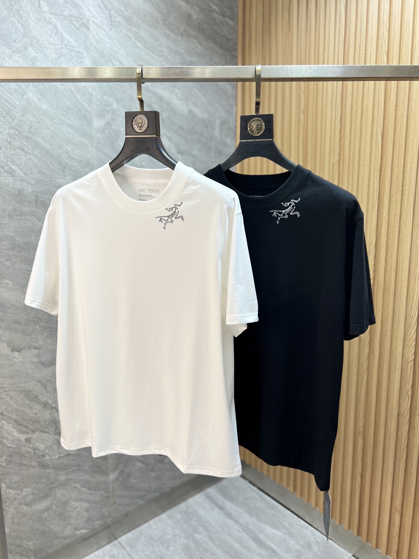 NO:757245,Arc/Arc'teryx 2026 spring and summer new products, complete with three labels, pure cotton round neck short-sleeved T-shirt, good product without too much introduction, look at the details, counter size M-XXXL / recommended L, arc'teryx, T-shirt, tees, t-shirt,19860909Arc/始祖鸟 2026年春夏新品上新 三标齐全 纯棉圆领短袖T恤 好货不用过多介绍 看细节 专柜码数M-XXXL /建议L,arc'teryx,T-shirt,tees，t-shirt,,Men's clothing