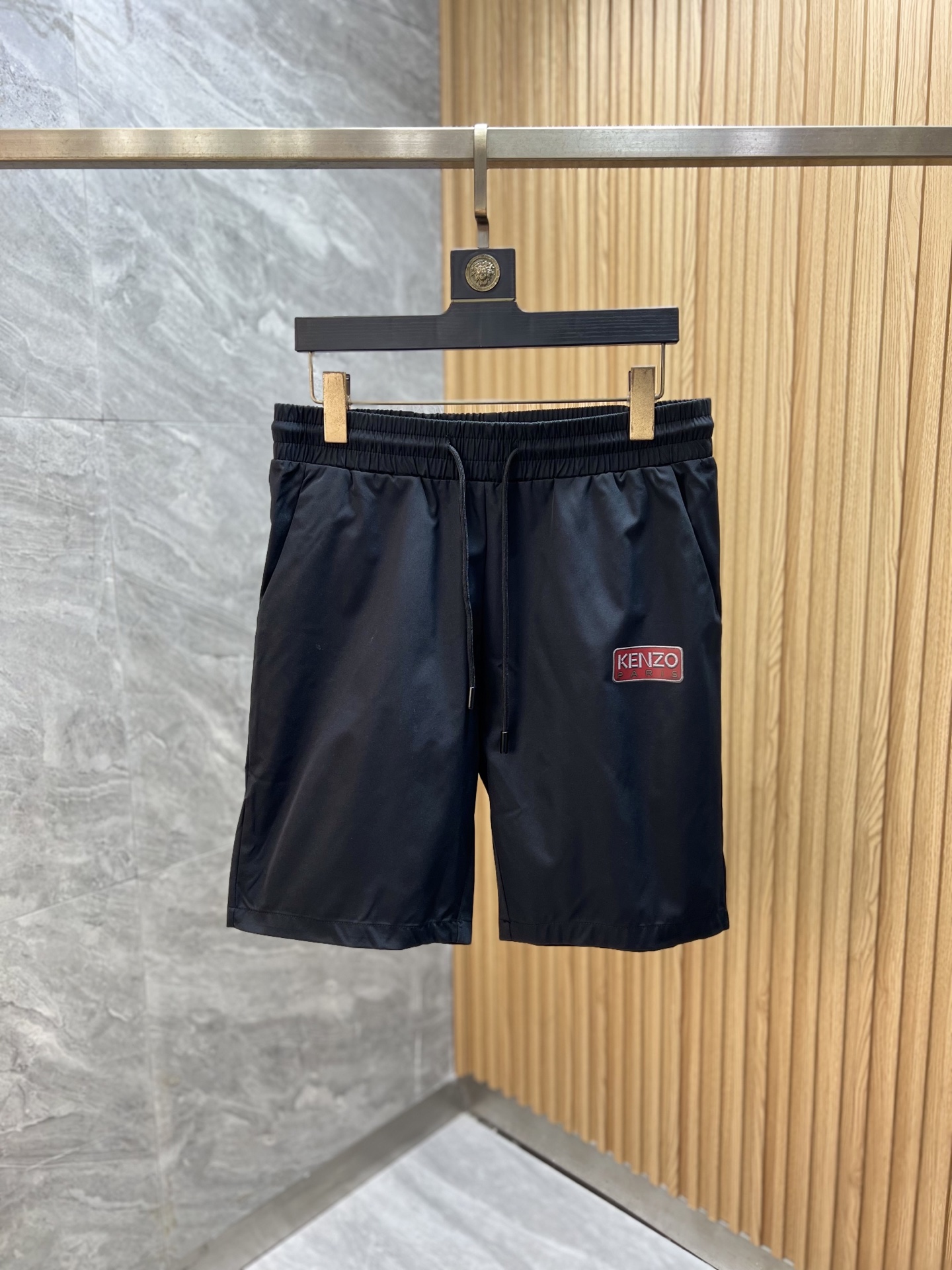 NO:937543,Kezno 2026 spring and summer new products, complete with three labels, shorts, good products, no need to introduce too much, look at the details, counter size M-XXXL, slim fit,,shorts,19860909Kezno 2026春夏新品上新 三标齐全 短裤 好货不用过多介绍 看细节 专柜码数M-XXXL 修身版型,,shorts,,Men's clothing
