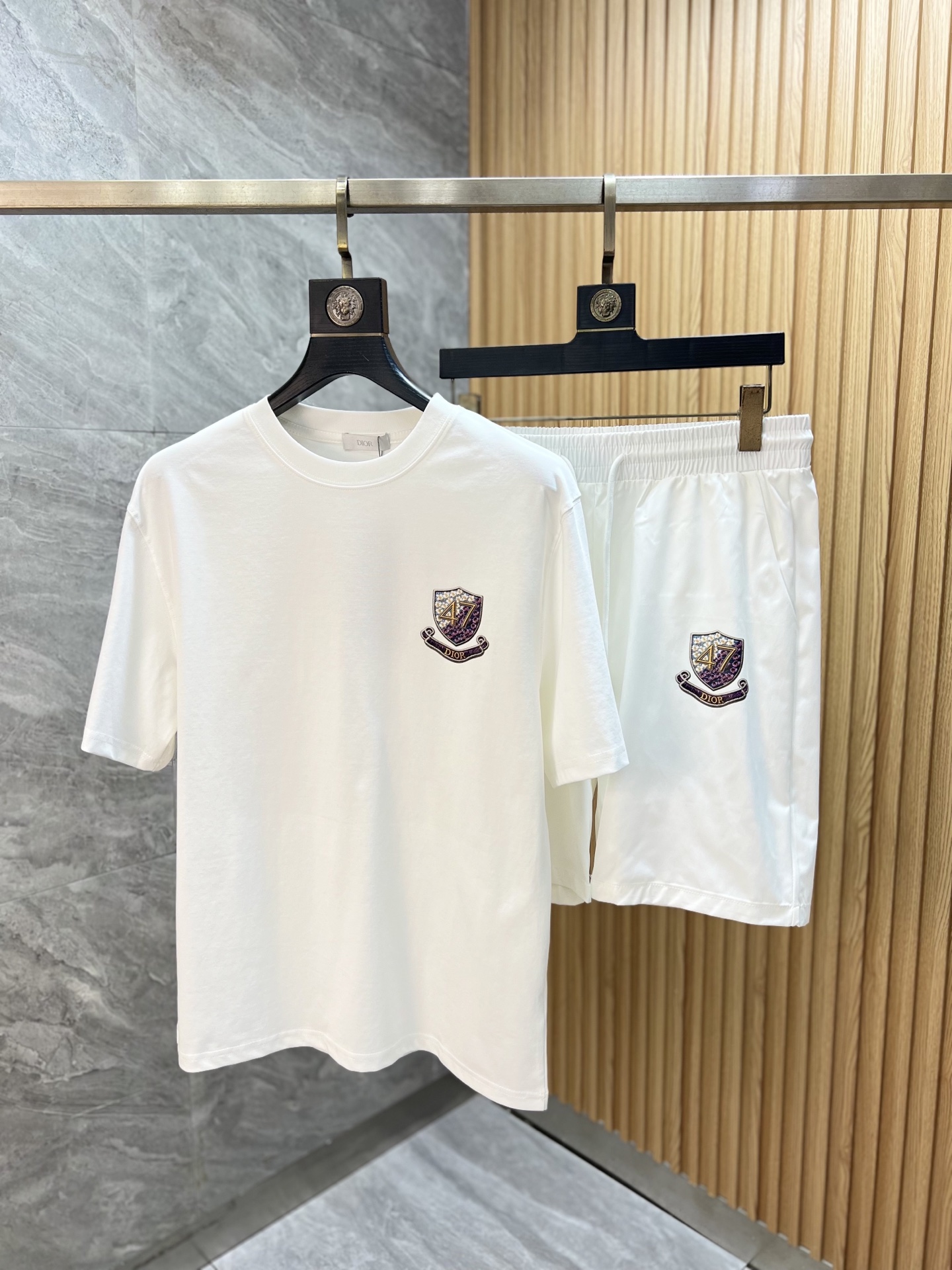 NO:773882,Tops and pants Dior/Dior 2026 spring and summer new products, complete with three labels, good products need no introduction, look at the details, counter size M-XXXL, slim fit,, dior, dior,19860909上衣 裤子Dior/迪奥 2026春夏新品上新 三标齐全 好货不用过多介绍 看细节 专柜码数M-XXXL 修身版型,,dior,dior,,Men's clothing