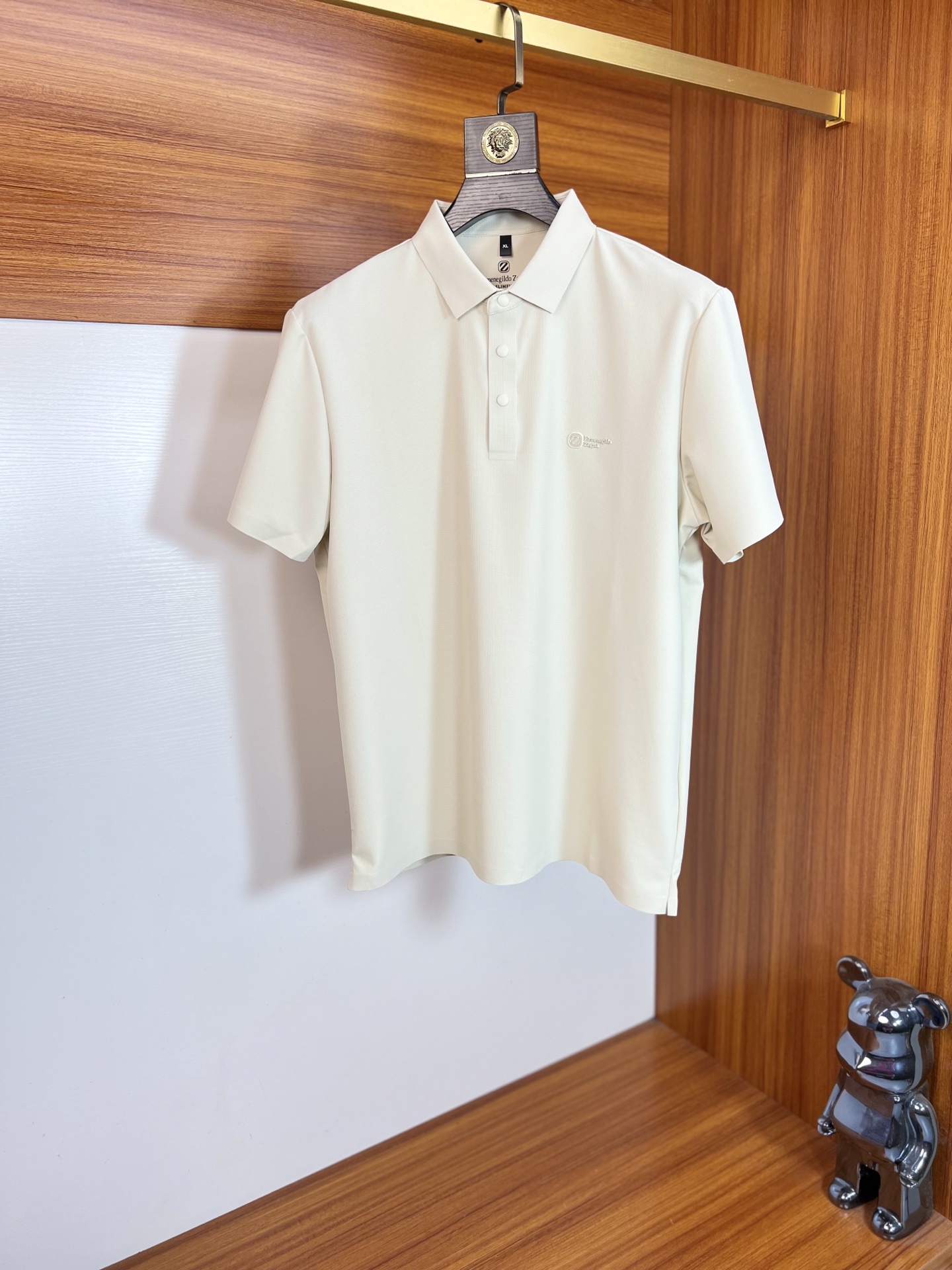 NO:757276,zZEGNA/Zegna 2026 new spring and summer new products, complete with three labels, ice silk thin lapel short-sleeved POLO shirt, good product does not need to be introduced too much, look at the details, counter size M-XXXL / recommended L,,zegna,T-shirt,19860909zZEGNA/杰尼亚 2026年春夏新品上新 三标齐全 冰丝薄款翻领短袖POLO衫 好货不用过多介绍 看细节 专柜码数M-XXXL /建议L,,zegna,T-shirt,,Men's clothing