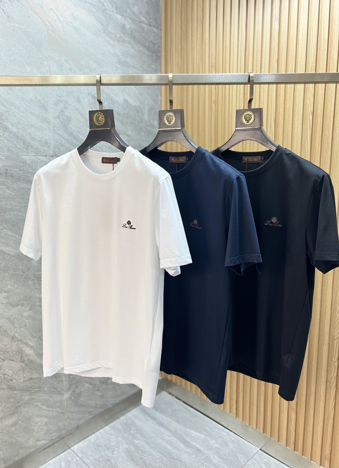 NO:757311,LP 1956 spring and summer new product, complete with three labels, mercerized cotton short-sleeved T-shirt, good product without too much introduction, look at the details, counter size M-XXXL / recommended L,, loro piana, T-shirt, tees, t-shirt,19860909LP 1956春夏新品 三标齐全 丝光棉短袖T恤 好货不用过多介绍 看细节 专柜码数M-XXXL /建议L,,loro piana,T-shirt,tees，t-shirt,,Men's clothing