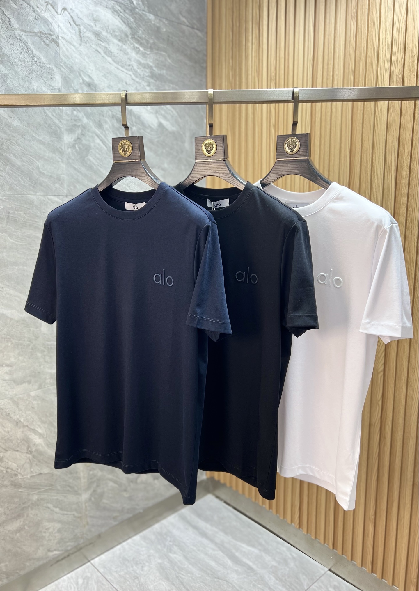NO:760216,alo 2026 spring and summer new products, complete with three labels, mercerized cotton round neck short-sleeved T-shirt, counter size M-XXXL 175/140, recommended L,, T-shirt, tees, t-shirt,19860909alo 2026年春夏新品上新 三标齐全 丝光棉圆领短袖T恤 专柜码数M-XXXL 175/140建议L,,T-shirt,tees，t-shirt,,Men's clothing