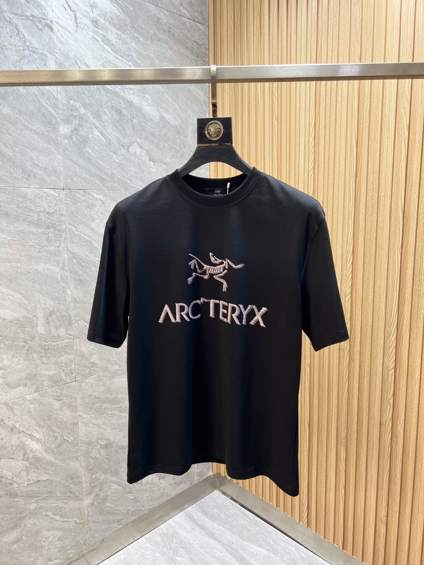 NO:833355,Arc/Arc'teryx 2026 spring and summer new products, complete with three labels, mercerized cotton short-sleeved T-shirt, good product without too much introduction, look at the details, counter size M-XXXL / recommended L, arc'teryx, T-shirt, tees, t-shirt,19860909Arc/始祖鸟 2026春夏新品 三标齐全 丝光棉短袖T恤 好货不用过多介绍 看细节 专柜码数M-XXXL /建议L,arc'teryx,T-shirt,tees，t-shirt,,Men's clothing