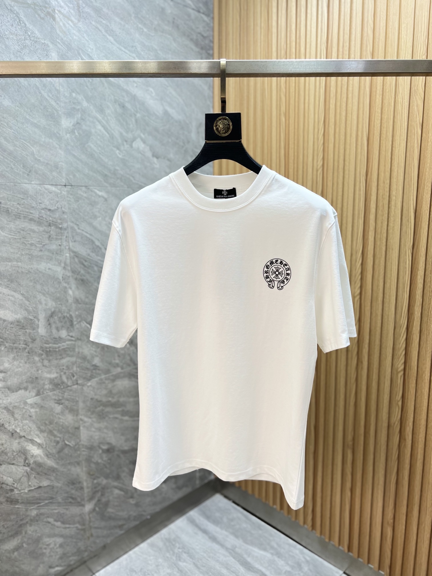 NO:929174,ch/Chrome Hearts 2026 spring and summer new products, complete with three labels, mercerized cotton round neck short-sleeved T-shirt, good product without too much introduction, look at the details, counter size M-XXXL / recommended L,, chrome hearts, T-shirt, tees, t-shirt,19860909ch/克罗心 2026年春夏新品上新 三标齐全 丝光棉圆领短袖T恤 好货不用过多介绍 看细节 专柜码数M-XXXL /建议L,,chrome hearts,T-shirt,tees，t-shirt,,Men's clothing