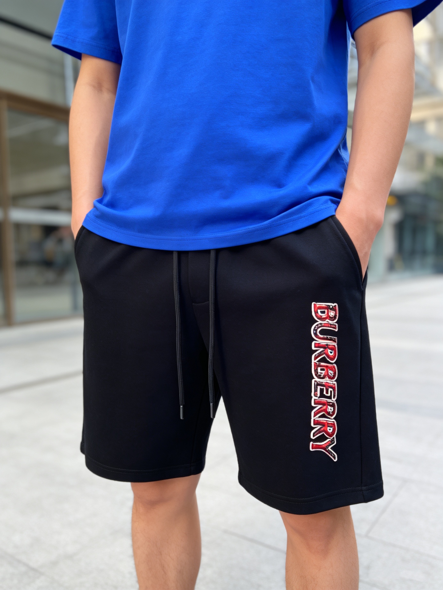 NO:776307,Burberry/Burberry 2026 spring and summer new products, complete with three standards, five-point shorts, good products, no need to introduce too much, look at the details, counter size M-XXXL 175/upper body recommended L,, burberry, burberry, shorts,19860909Burberry/巴宝莉 2026春夏新品 三标齐全 五分短裤 好货不用过多介绍 看细节 专柜码数M-XXXL 175/上身建议L,,burberry,burberry,shorts,,Men's clothing