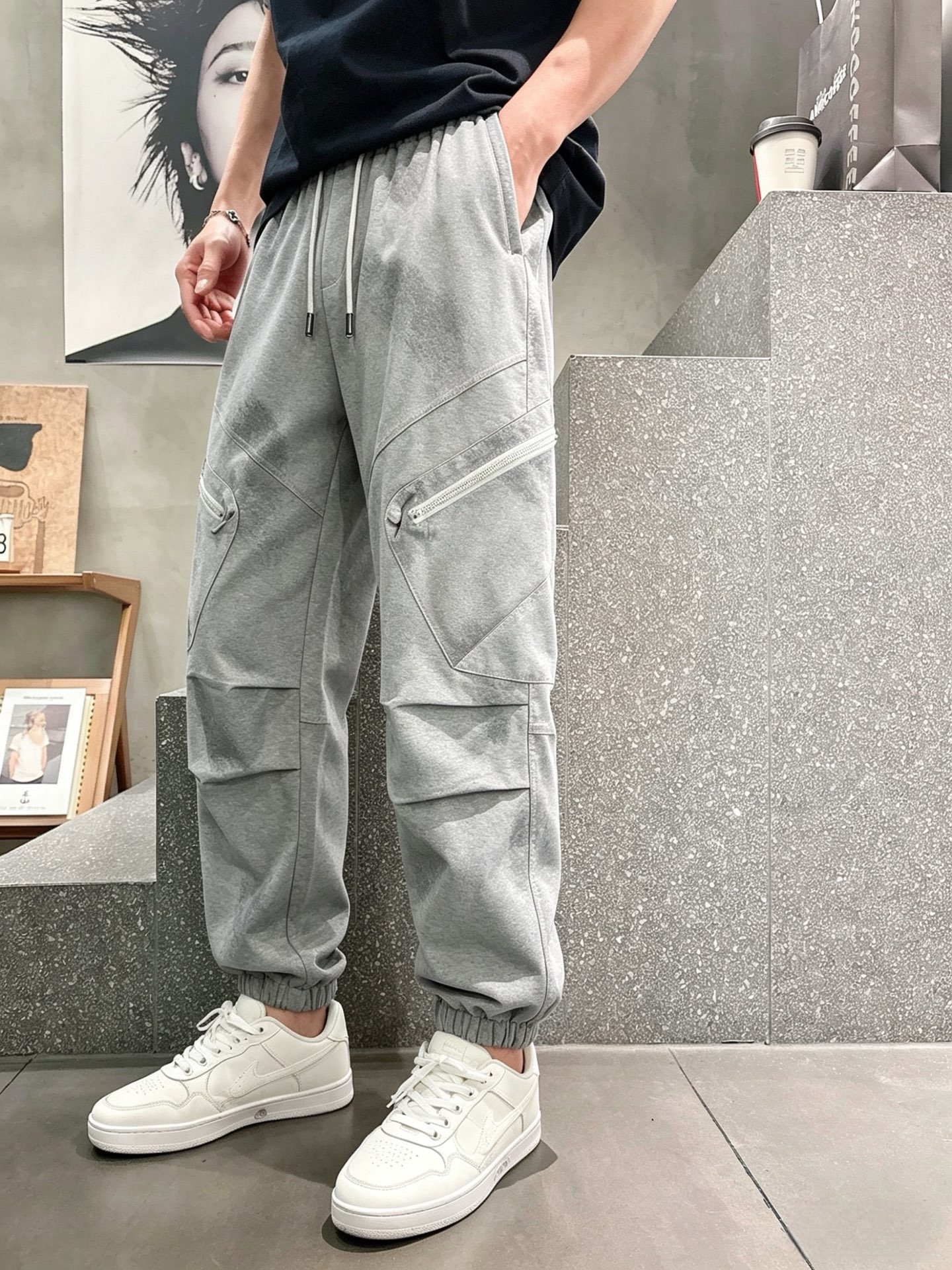 NO:776354,Burberry/Burberry 2026 spring and summer new products, complete with three labels, casual pants, good products, no need to introduce too much, look at the details, counter size 29-36, no 35, 175/140 upper body recommended 31,, burberry, burberry,19860909Burberry/巴宝莉 2026春夏新品 三标齐全 休闲裤 好货不用过多介绍 看细节 专柜码数29-36 无35 175/140上身建议31,,burberry,burberry,,Men's clothing